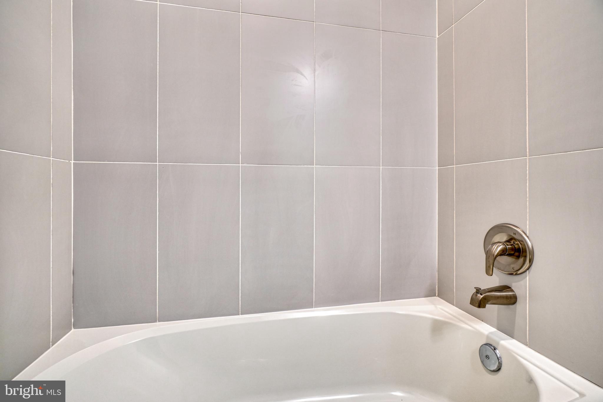 BREWERS HILL - Residential