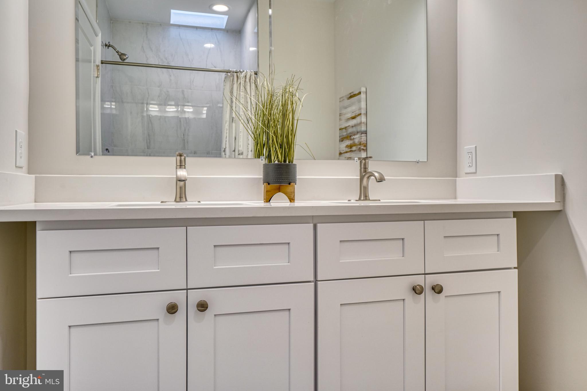 BREWERS HILL - Residential