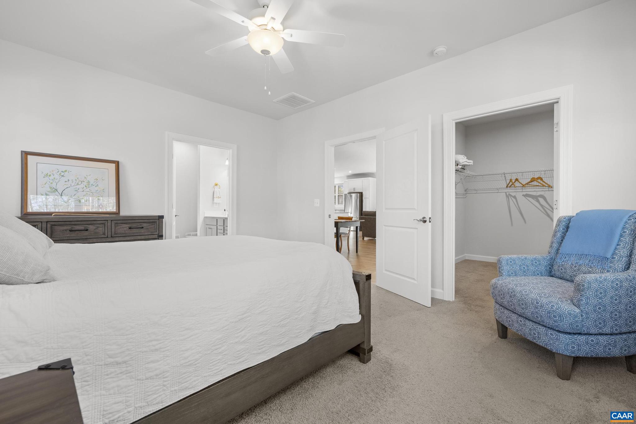 MEADOW BROOK - Residential