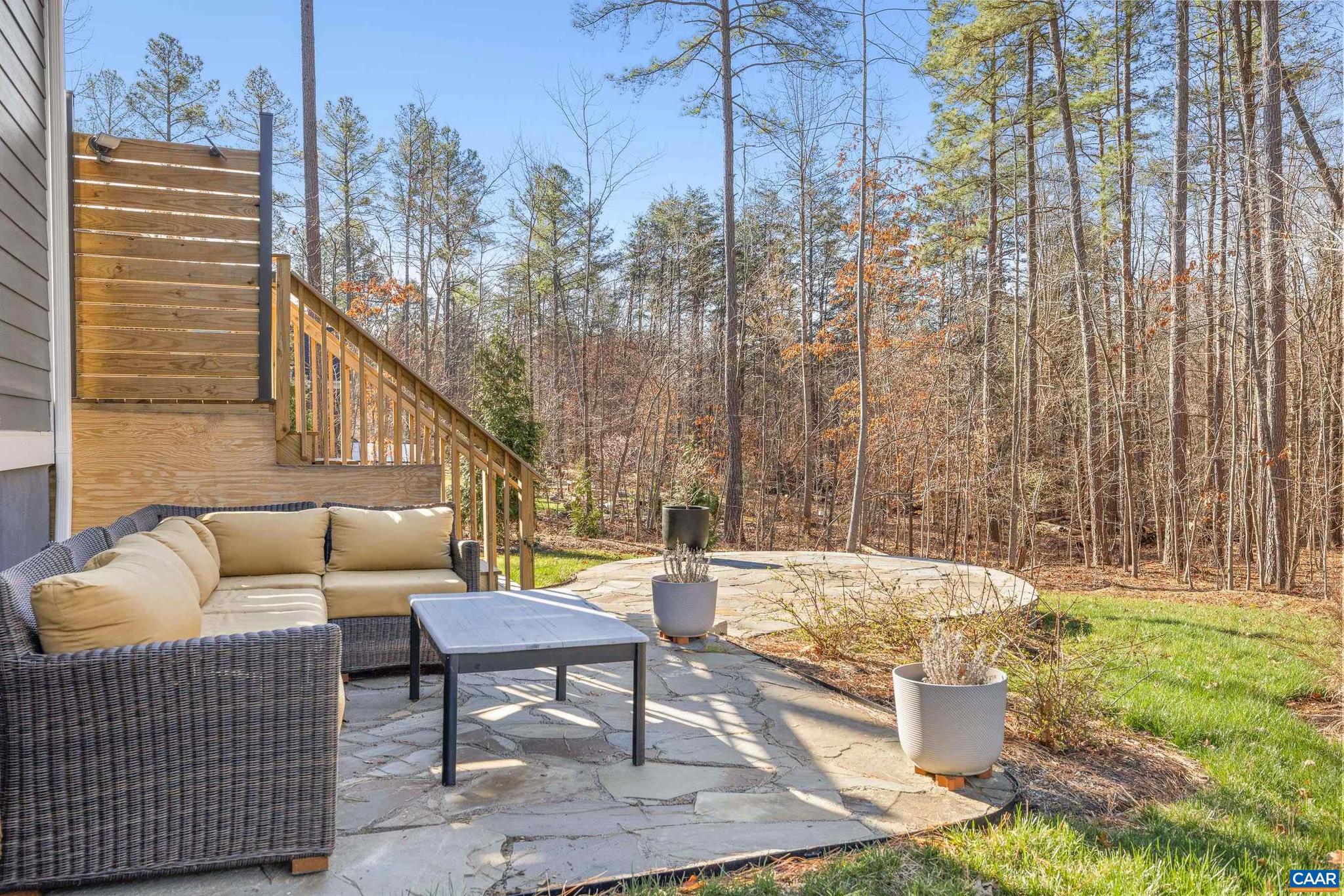 MEADOW BROOK - Residential