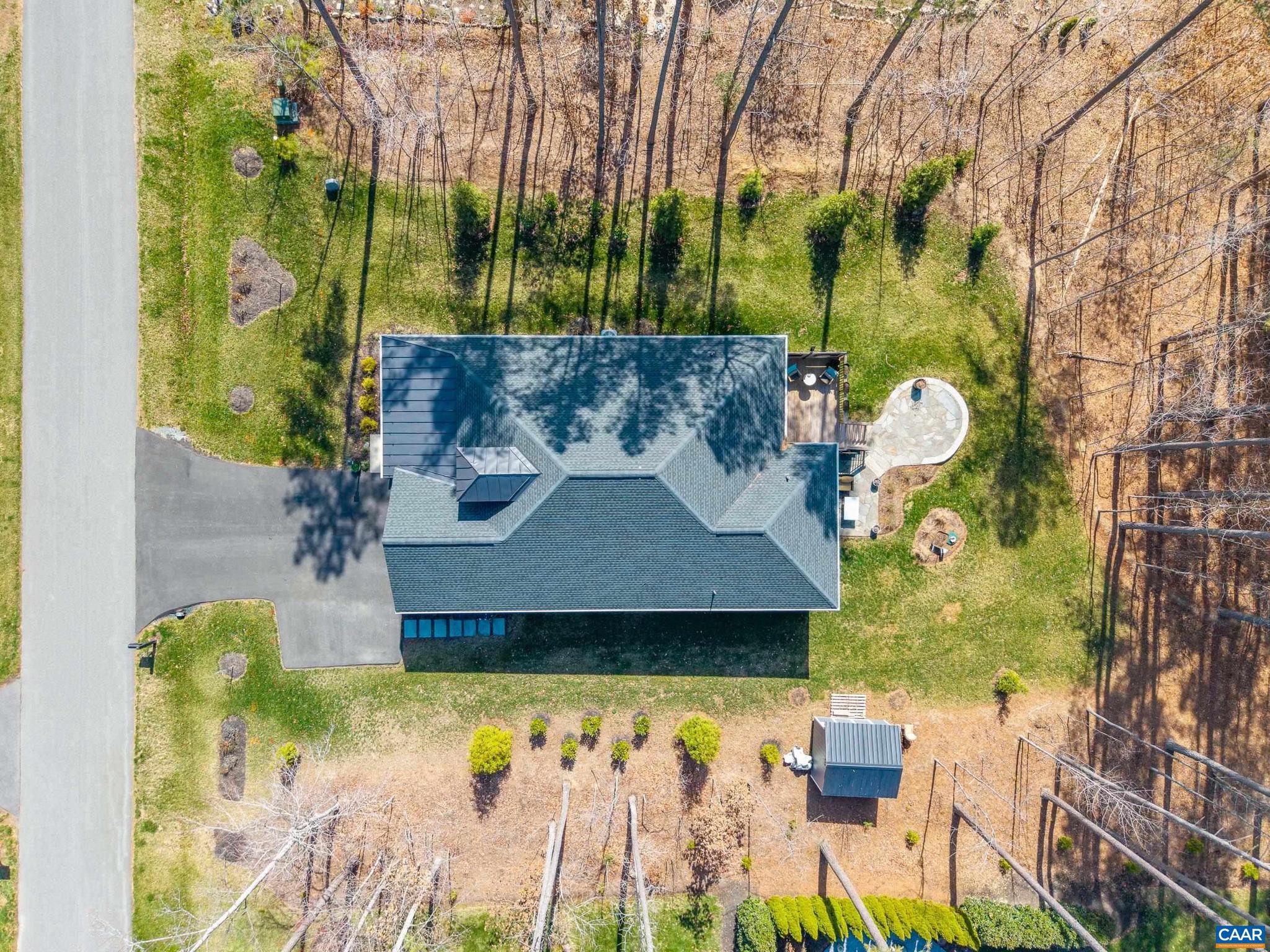 MEADOW BROOK - Residential