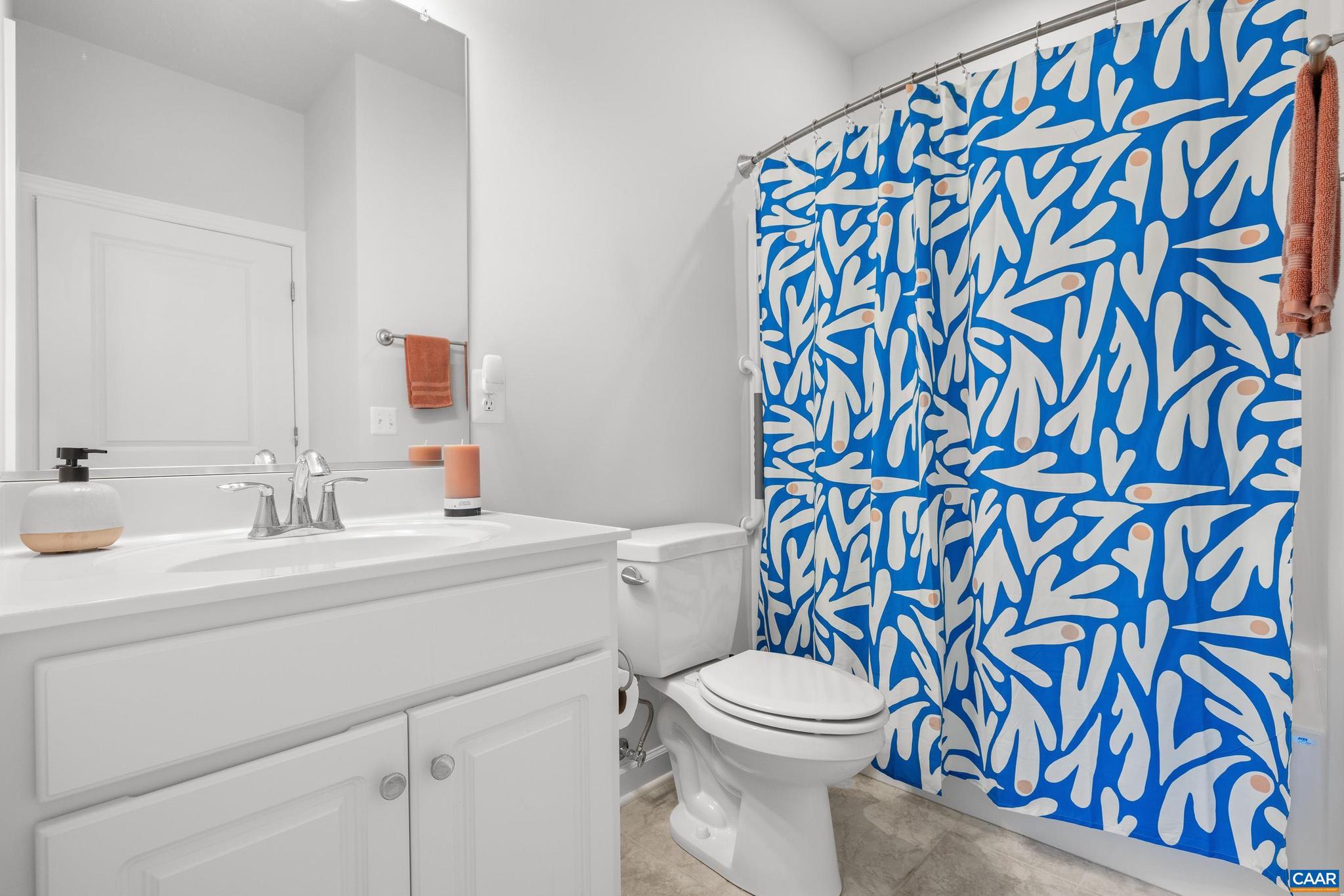 MEADOW BROOK - Residential