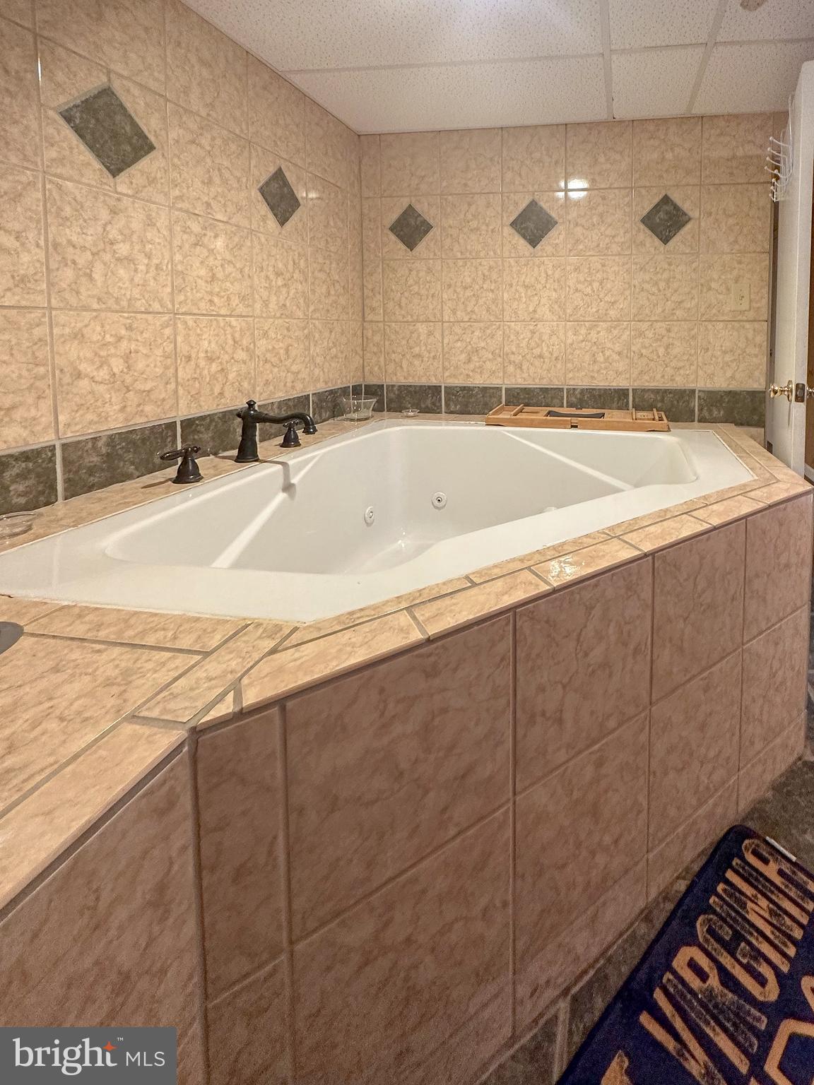 WALNUT RIDGE - Residential