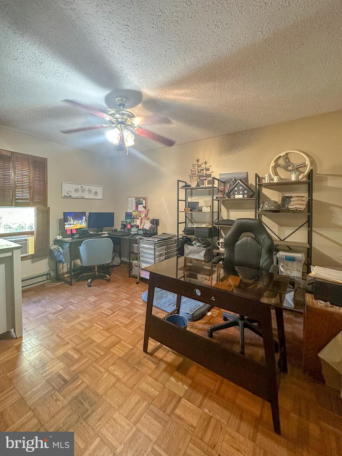 WALNUT RIDGE - Residential