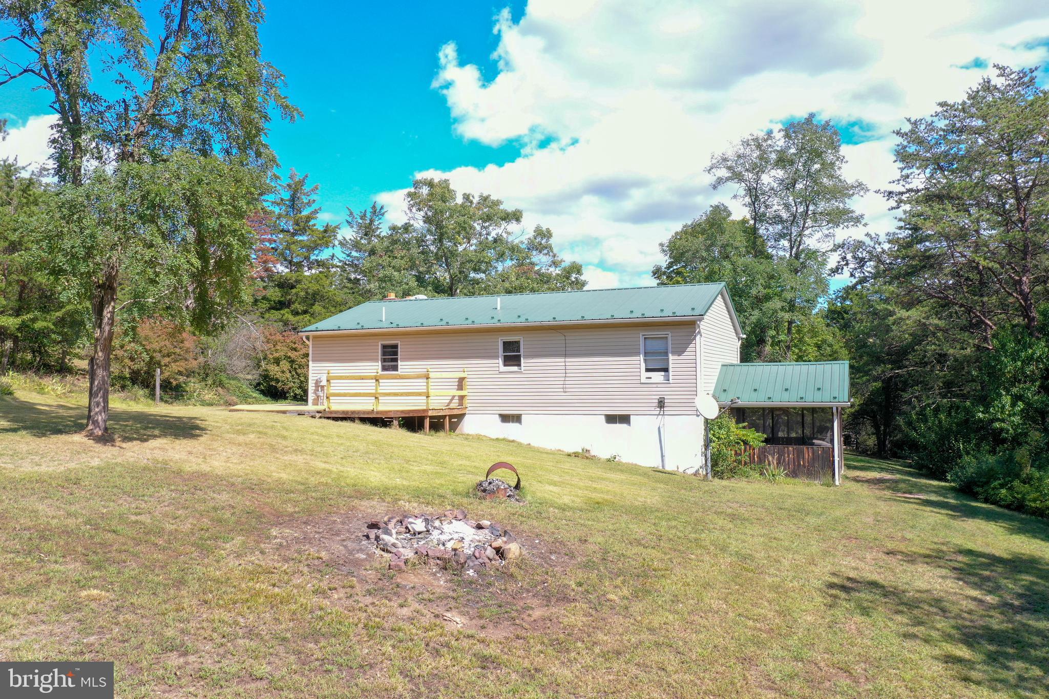 WALNUT RIDGE - Residential