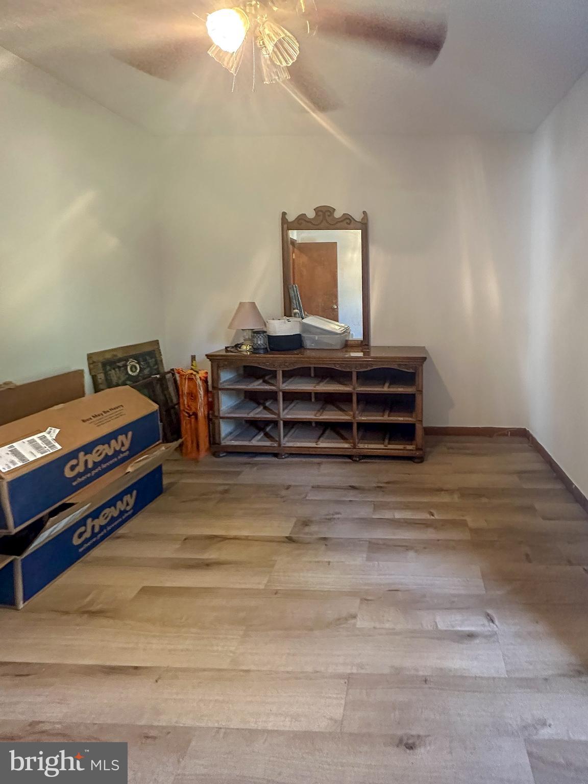 WALNUT RIDGE - Residential