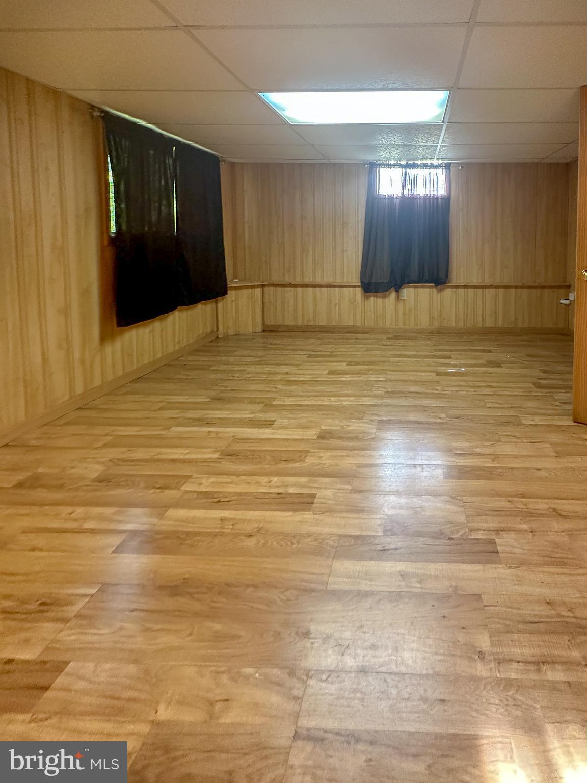 WALNUT RIDGE - Residential