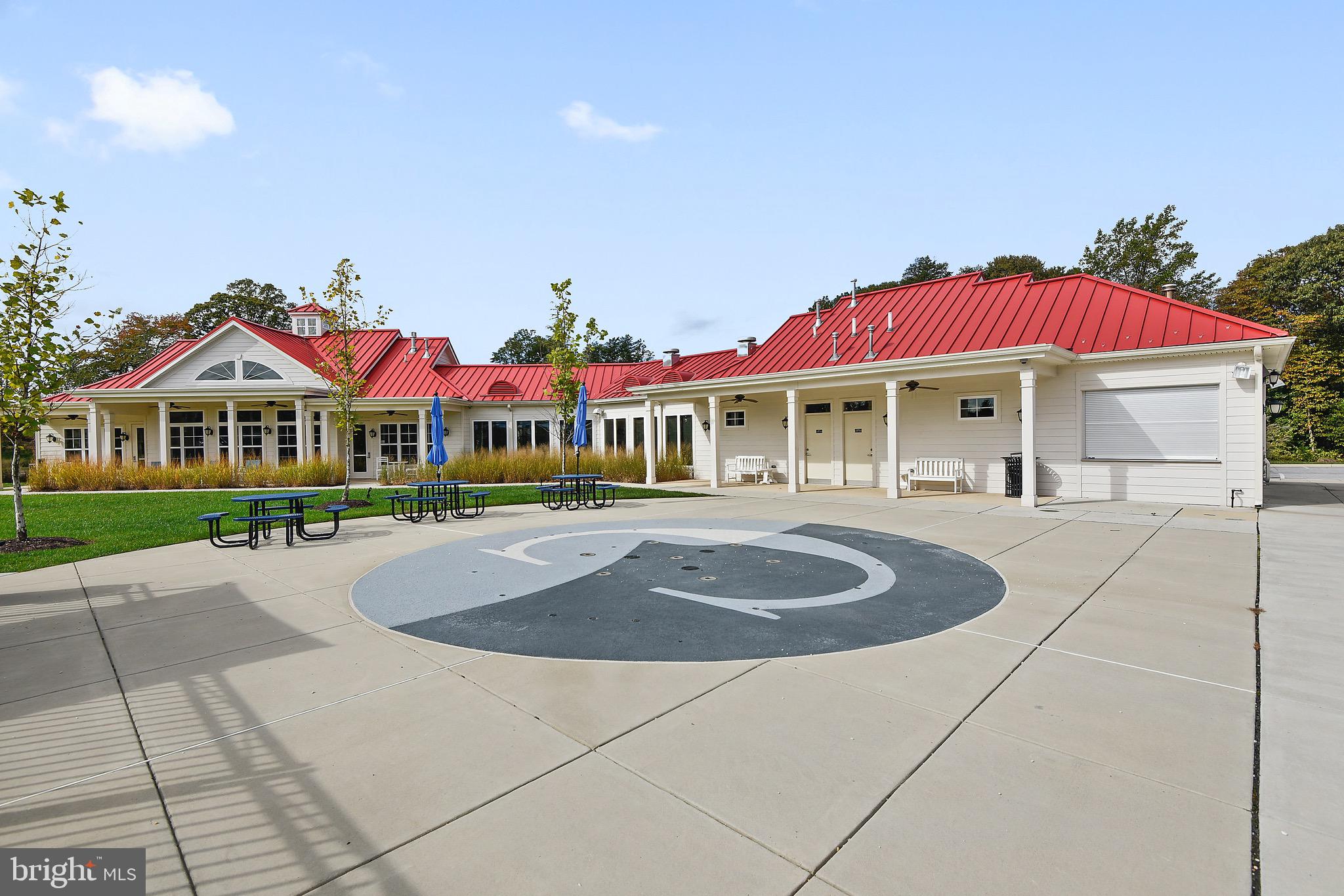 CREEKSIDE VILLAGE AT TANYARD SPRINGS - Residential