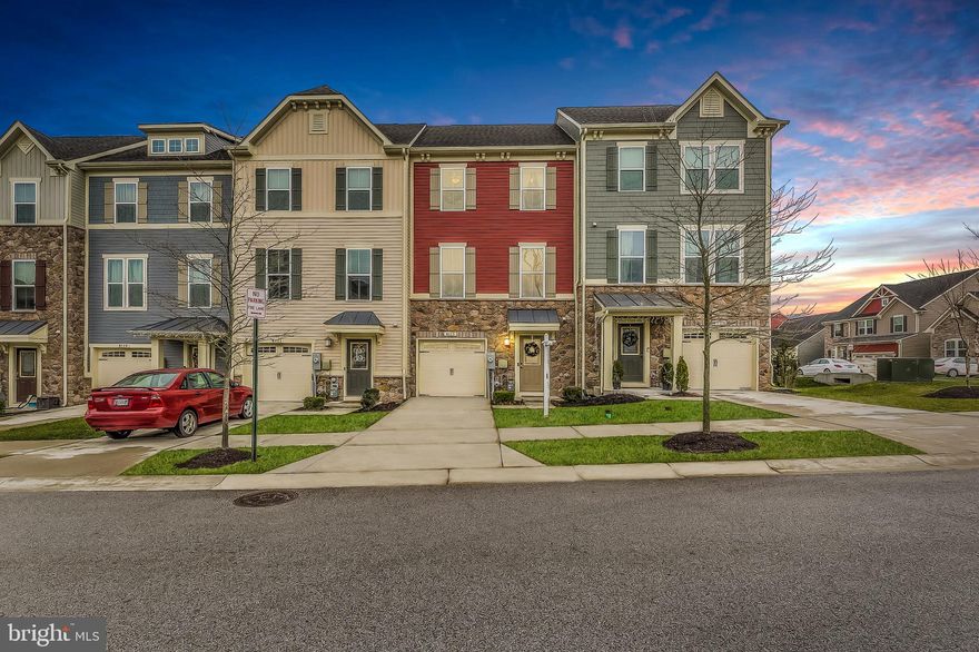 Welcome to the Beautiful and nearly new townhome in the Creekside Village at Tanyard Springs Community! Home features an Open Floor Plan with one car garage, three bedrooms, 2.5 baths, and 1,960 Sq Ft. of living space. The heart of this home has a stunning kitchen with off white cabinetry, granite counters, backsplash, and stainless steel appliances. Home has beautiful light brown 5-inch wide plank wood flooring and hardwood steps, crown molding, recessed lighting, Large Trek Deck with a fenced-in backyard. Owner suite has a tray ceiling customized walk-in closet and upgraded master bathroom with dual shower and dual vanity sinks. Community has amenities to include clubhouse, pool, fitness center, dog park, Two Parks with playgrounds, basketball court and walk/run trail. One of the only newly built communities without Front Fee. To prevent the spread of Covid-19 please adhere to the CDC guidelines for touring this property. Public Viewing Open House Saturday 12-2pm ***Restricted Showings***OFFER DEADLINE SUNDAY 1/10 5PM***