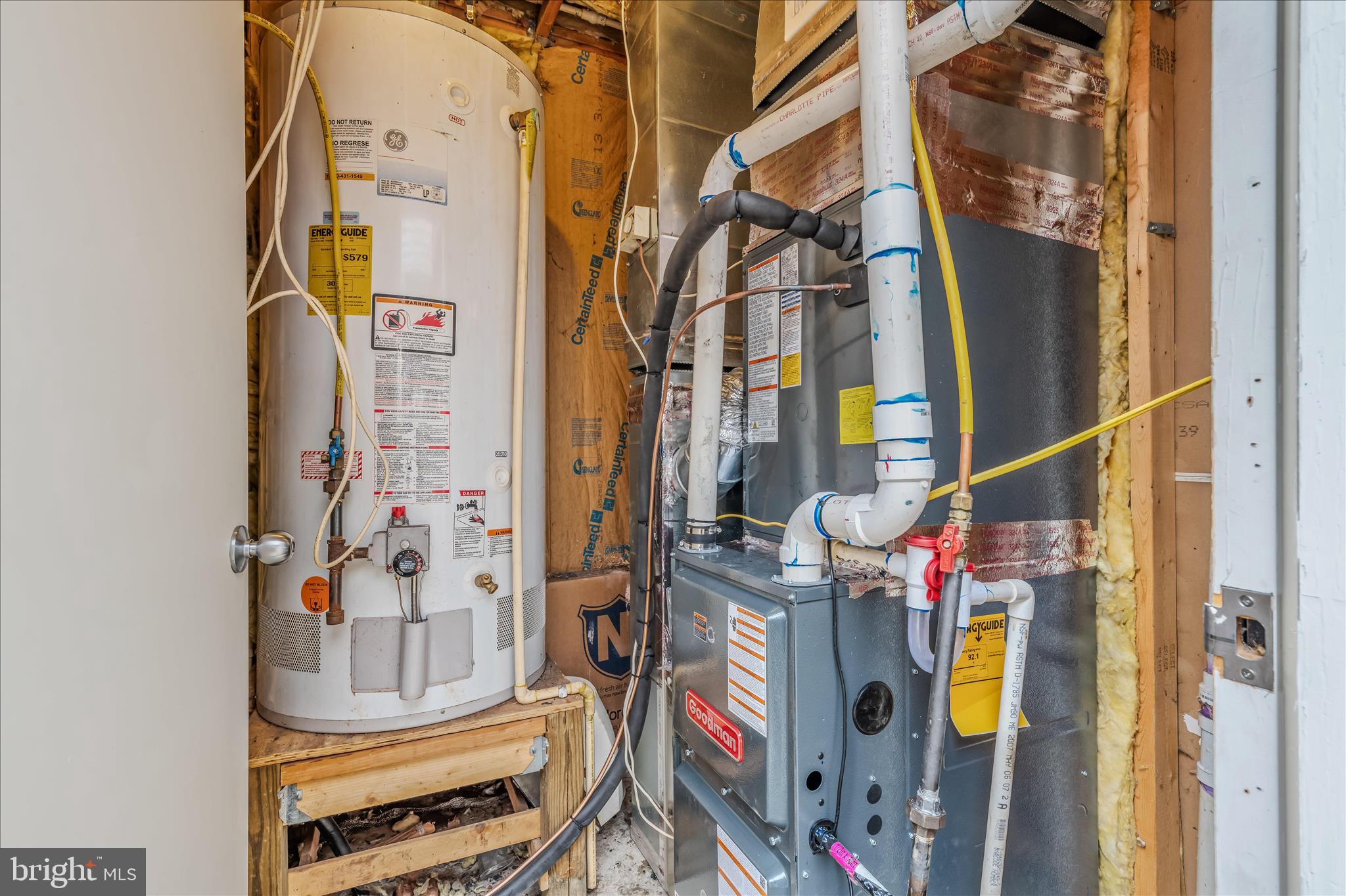 BIRCH CREEK - Residential