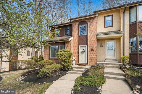 Photo of 512 Williamson Circle, MEDIA, PA 19063 (MLS # PADE2104080)