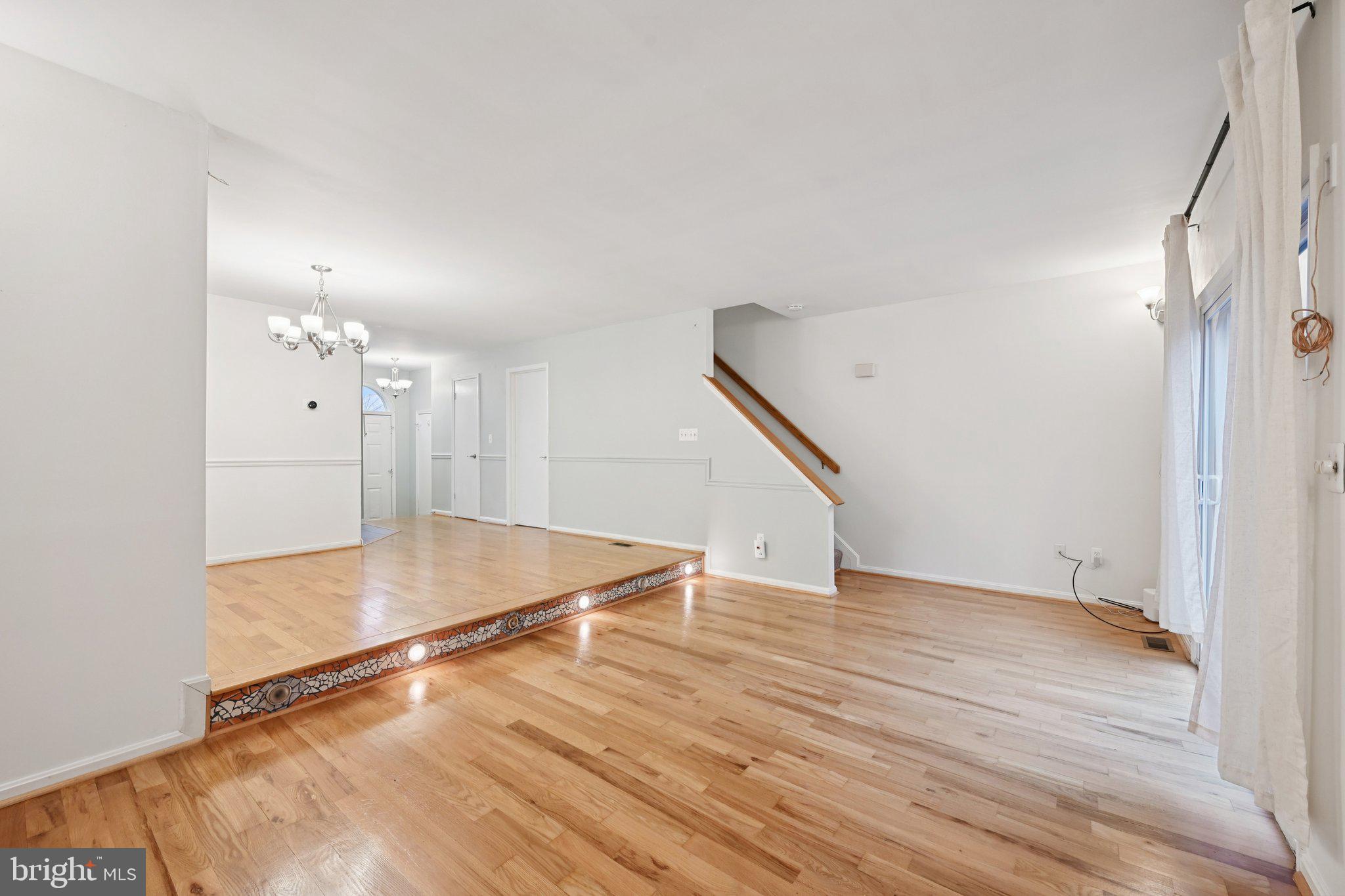 OLD FIELDS - Residential