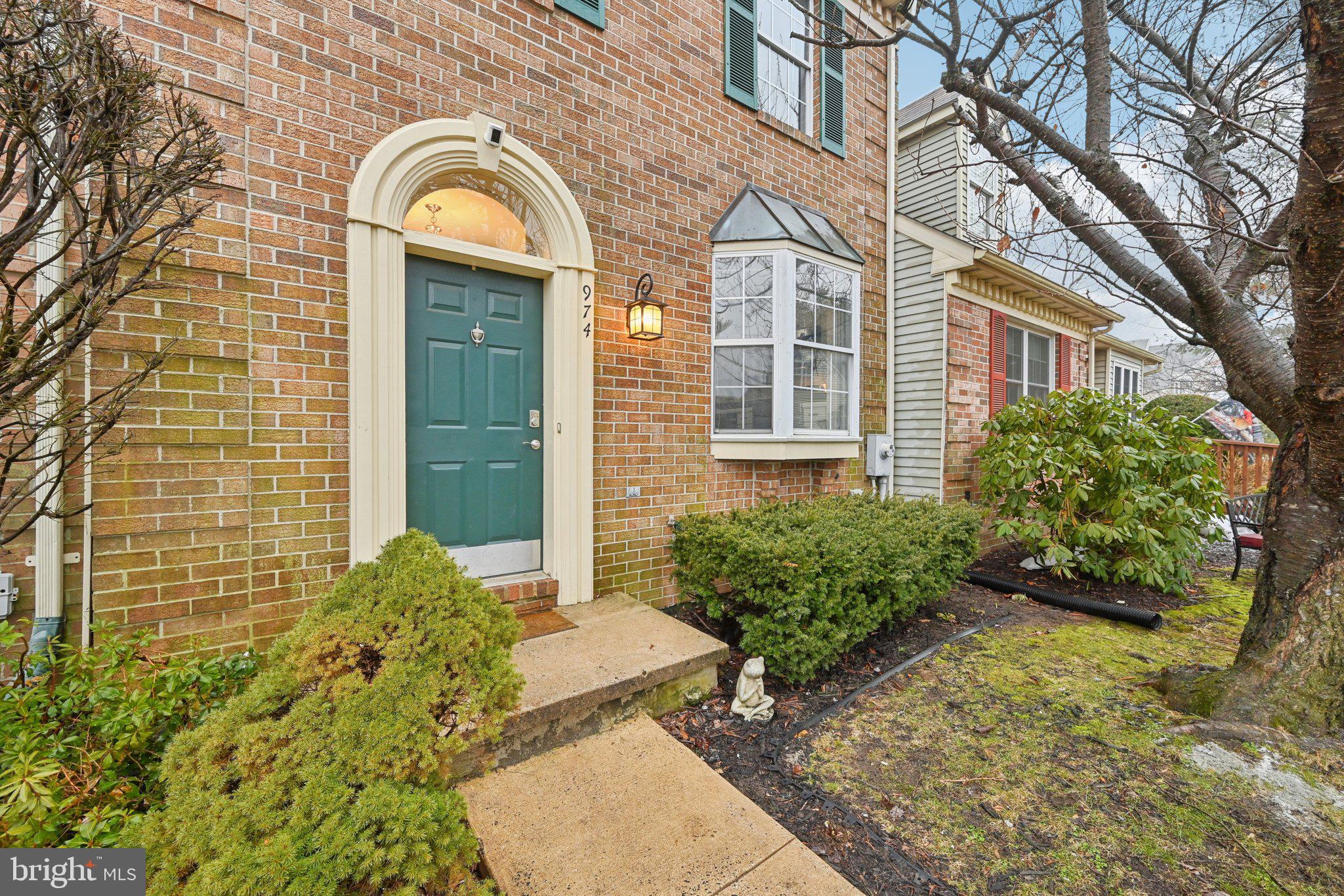 OLD FIELDS - Residential