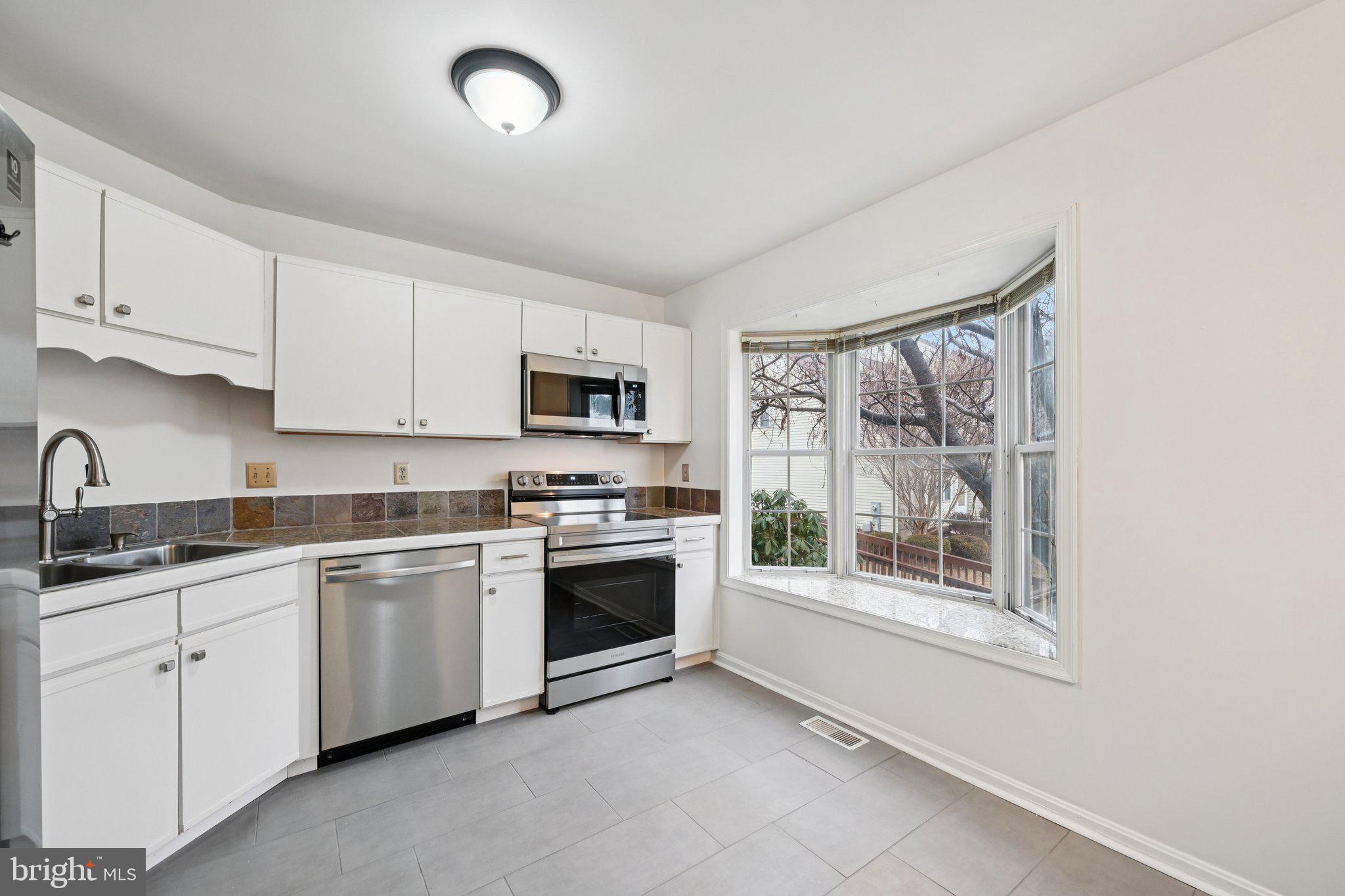 OLD FIELDS - Residential