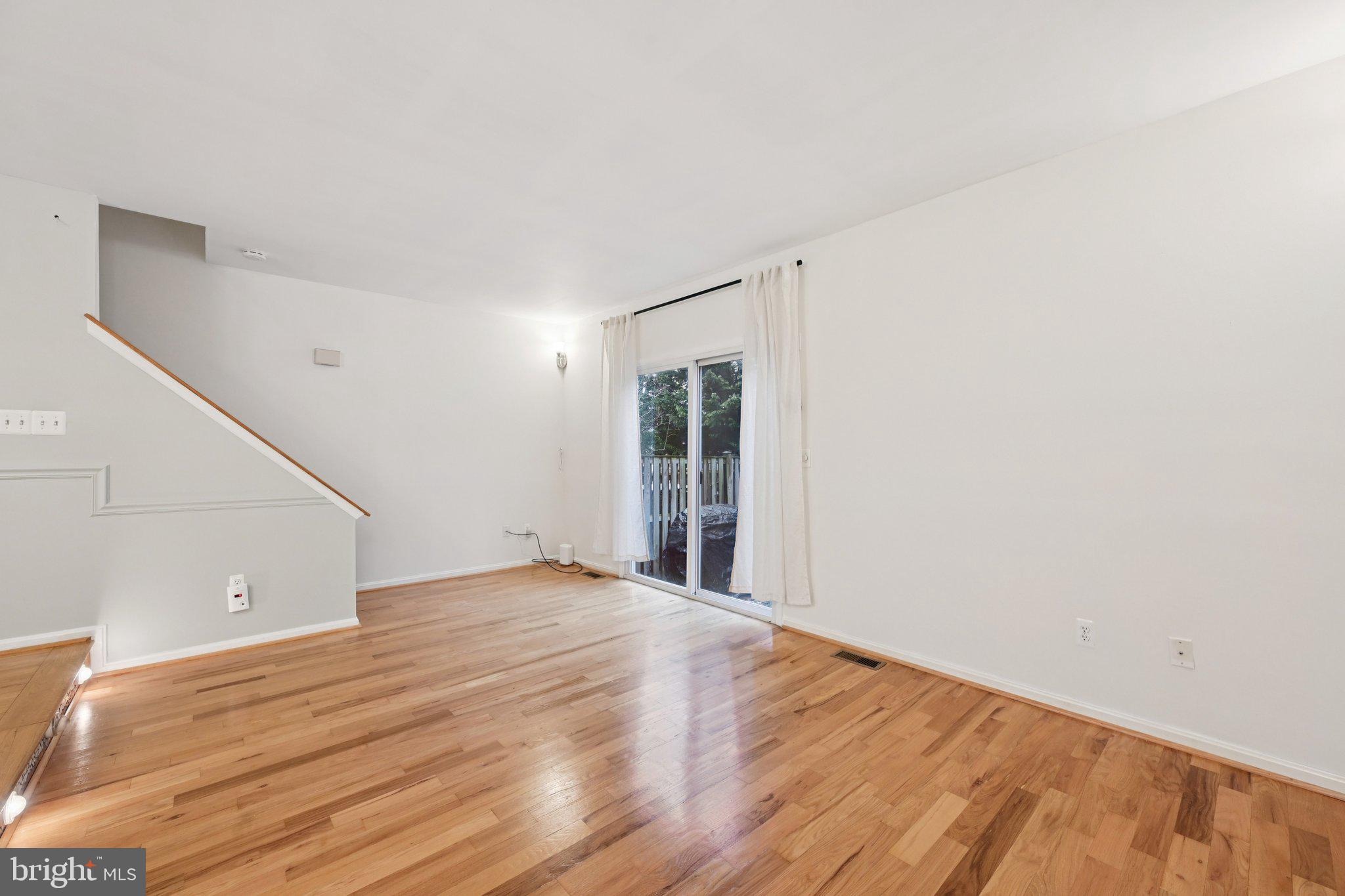 OLD FIELDS - Residential