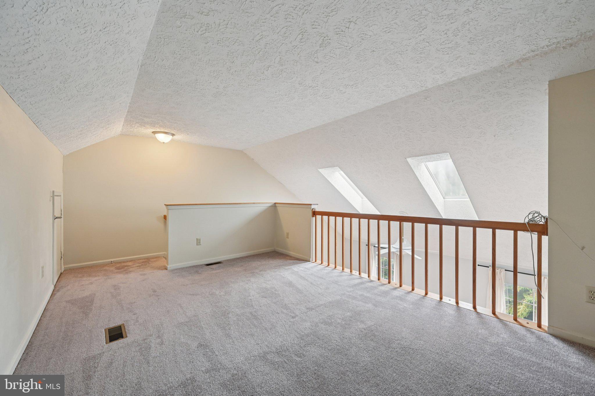 OLD FIELDS - Residential