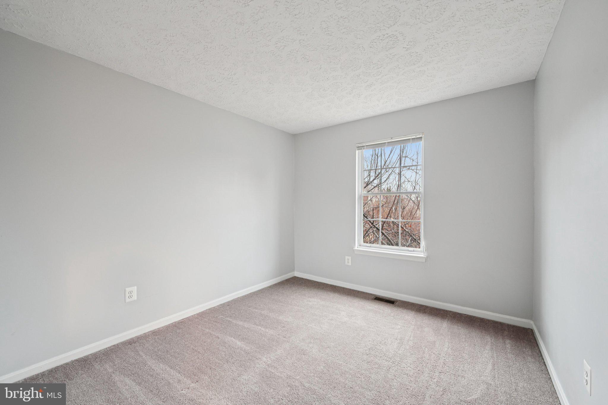 OLD FIELDS - Residential