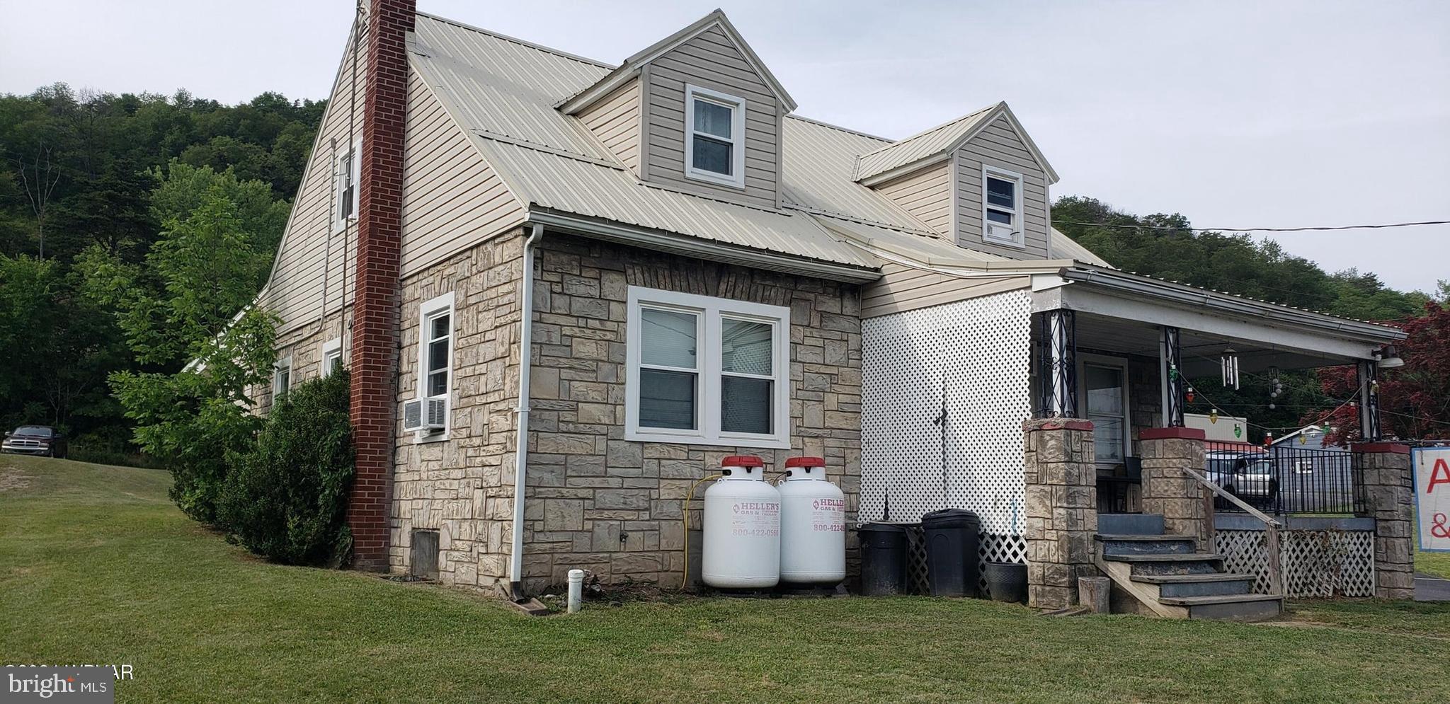 5828 S ROUTE 220 HIGHWAY