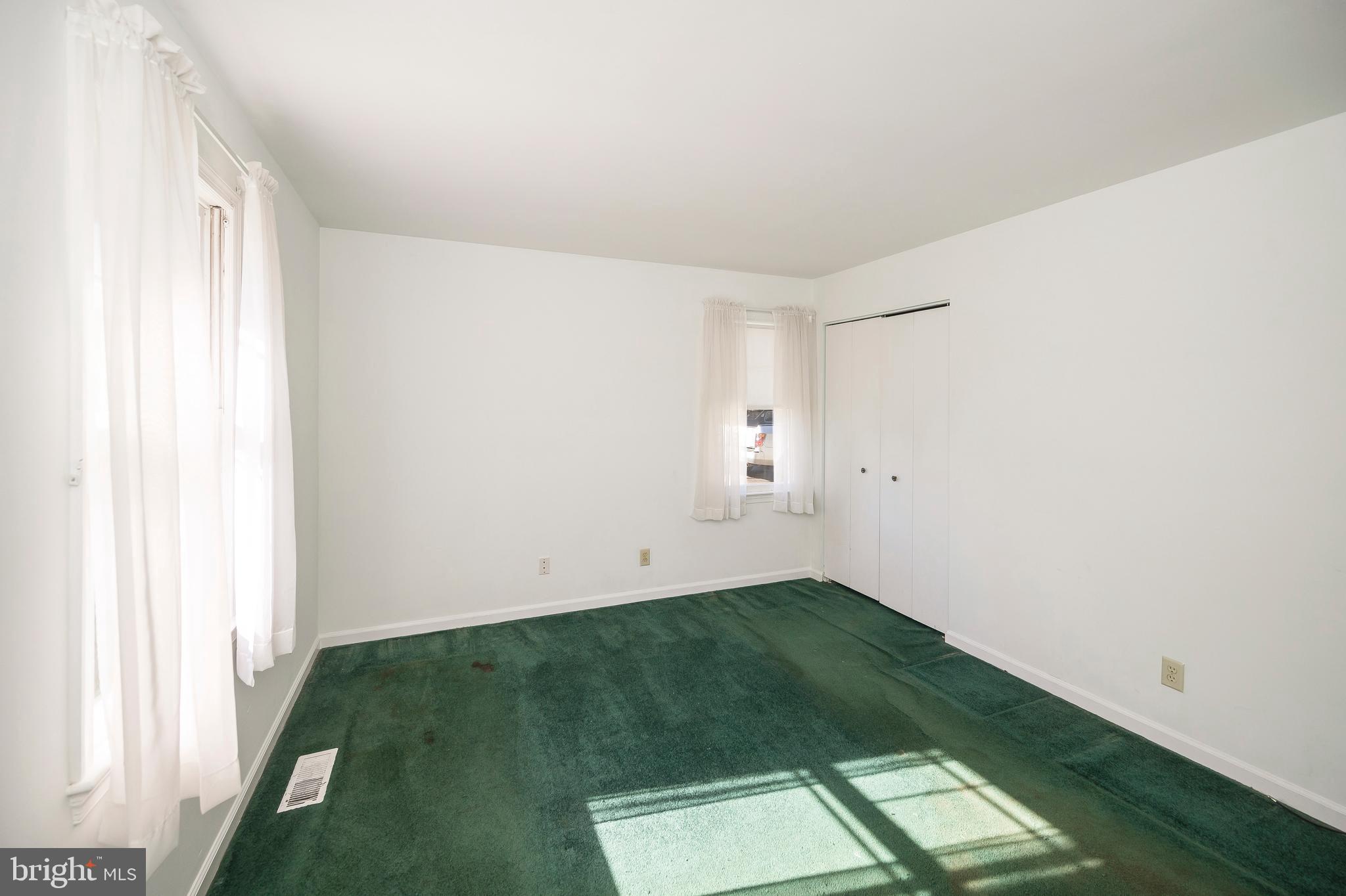 CHANCELLOR GREEN - Residential