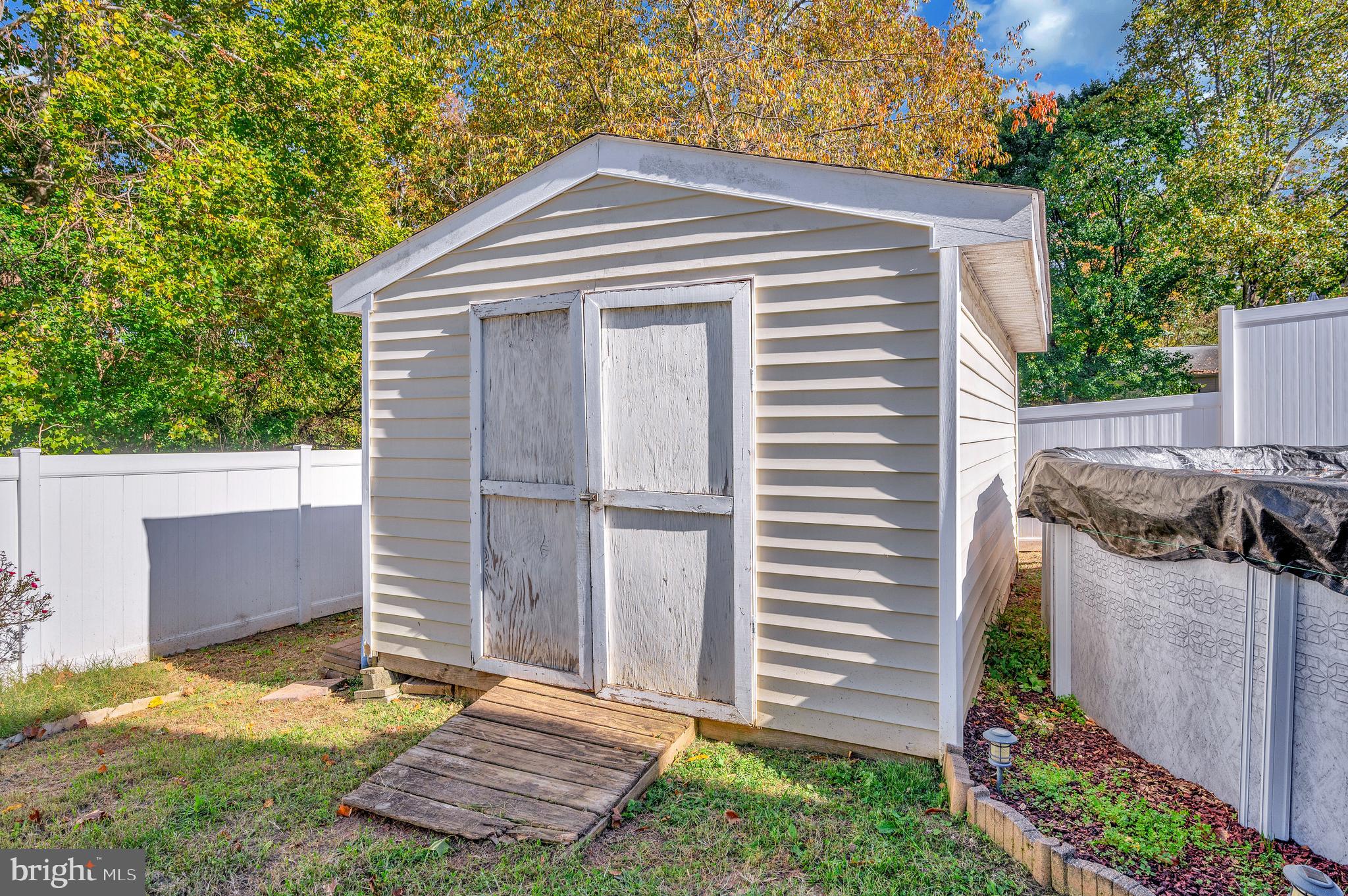 CHANCELLOR GREEN - Residential