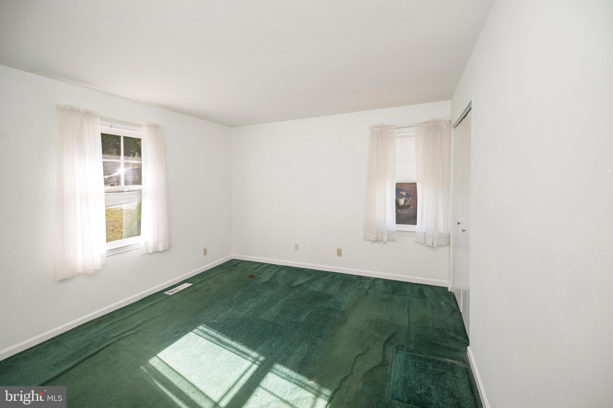 CHANCELLOR GREEN - Residential