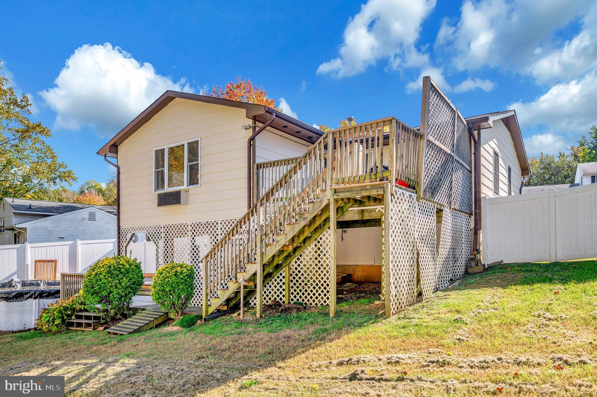 CHANCELLOR GREEN - Residential