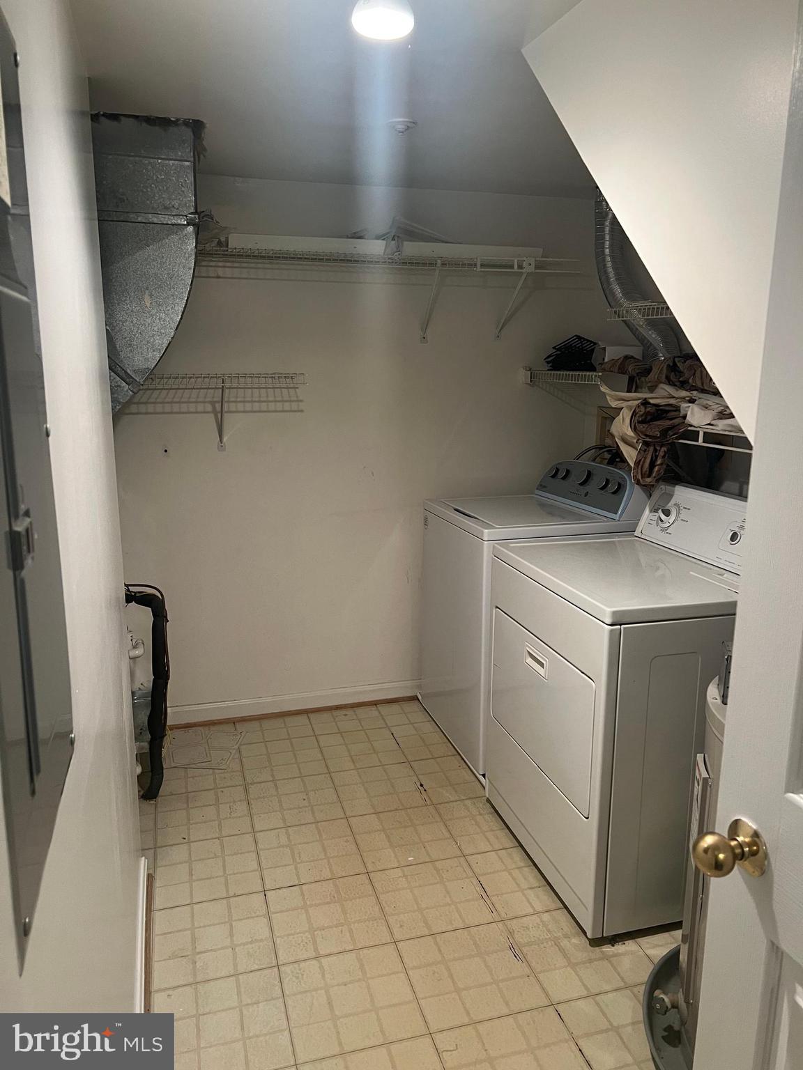 WOODFIELD AT MANCHESTER - Residential Lease