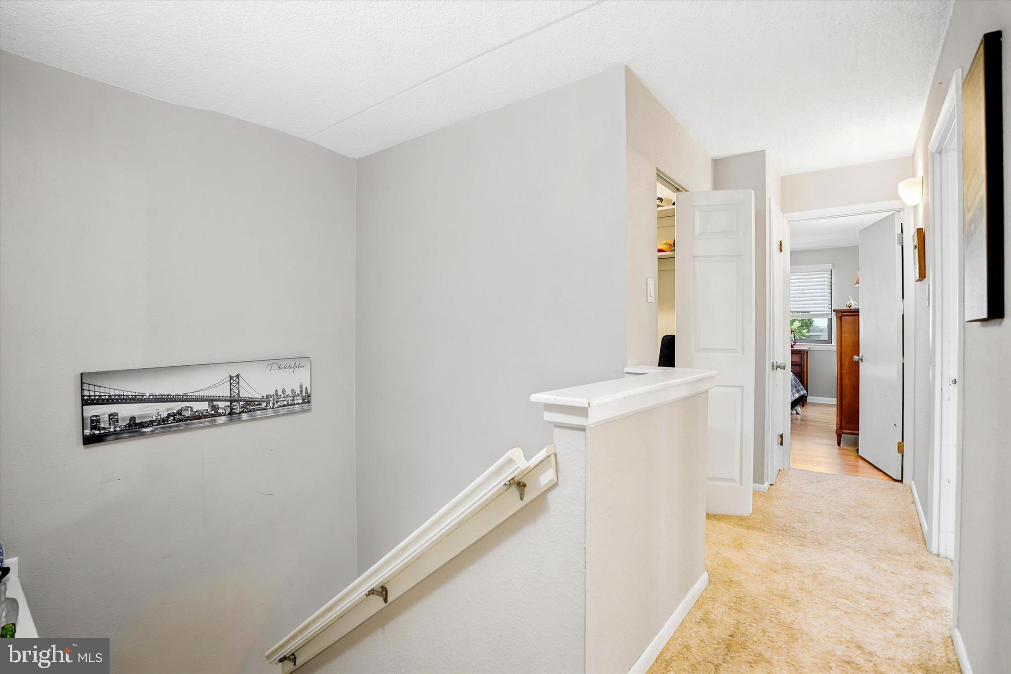 SUMMIT HOUSE - Residential