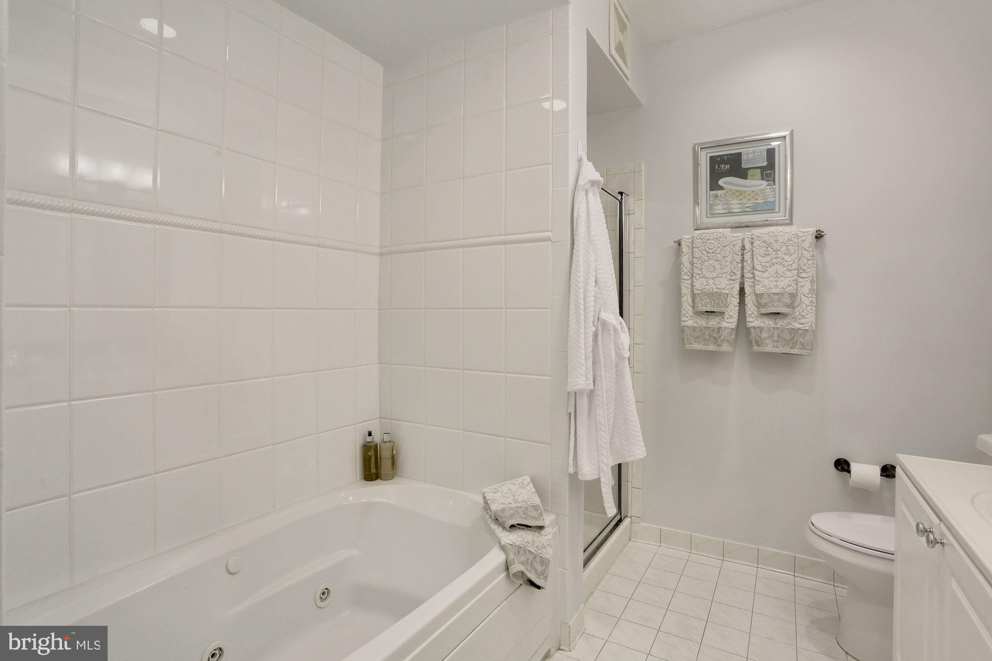 STRATFORD CONDOMINIUMS - Residential