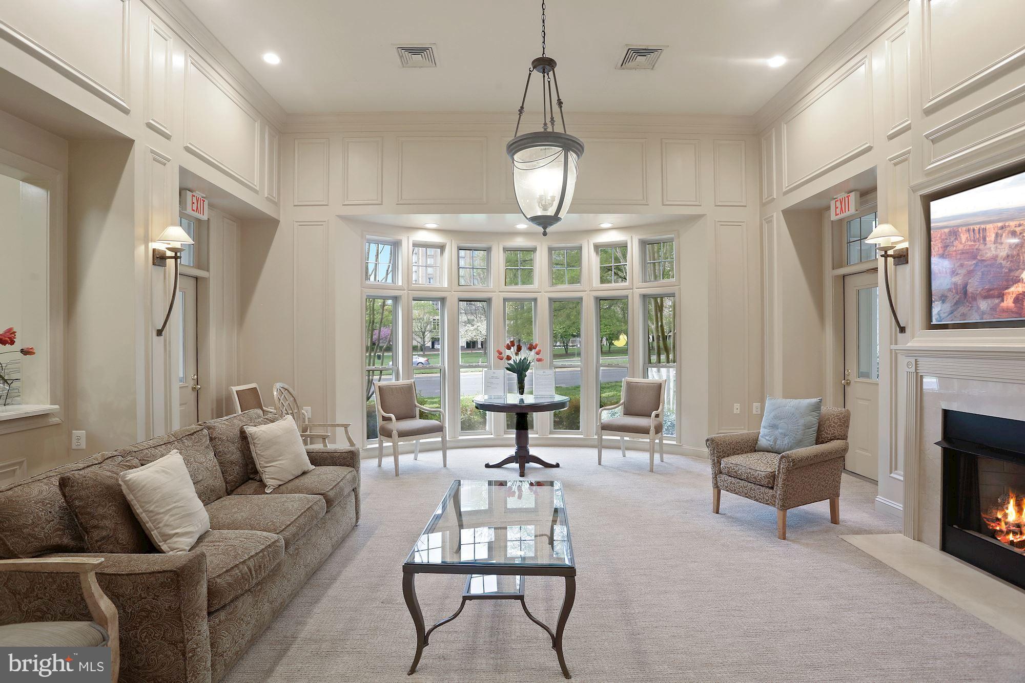 STRATFORD CONDOMINIUMS - Residential