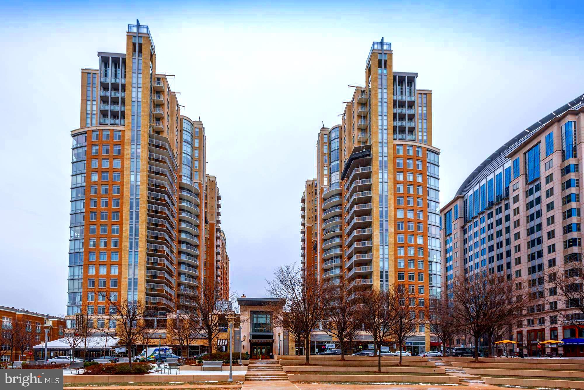 STRATFORD CONDOMINIUMS - Residential