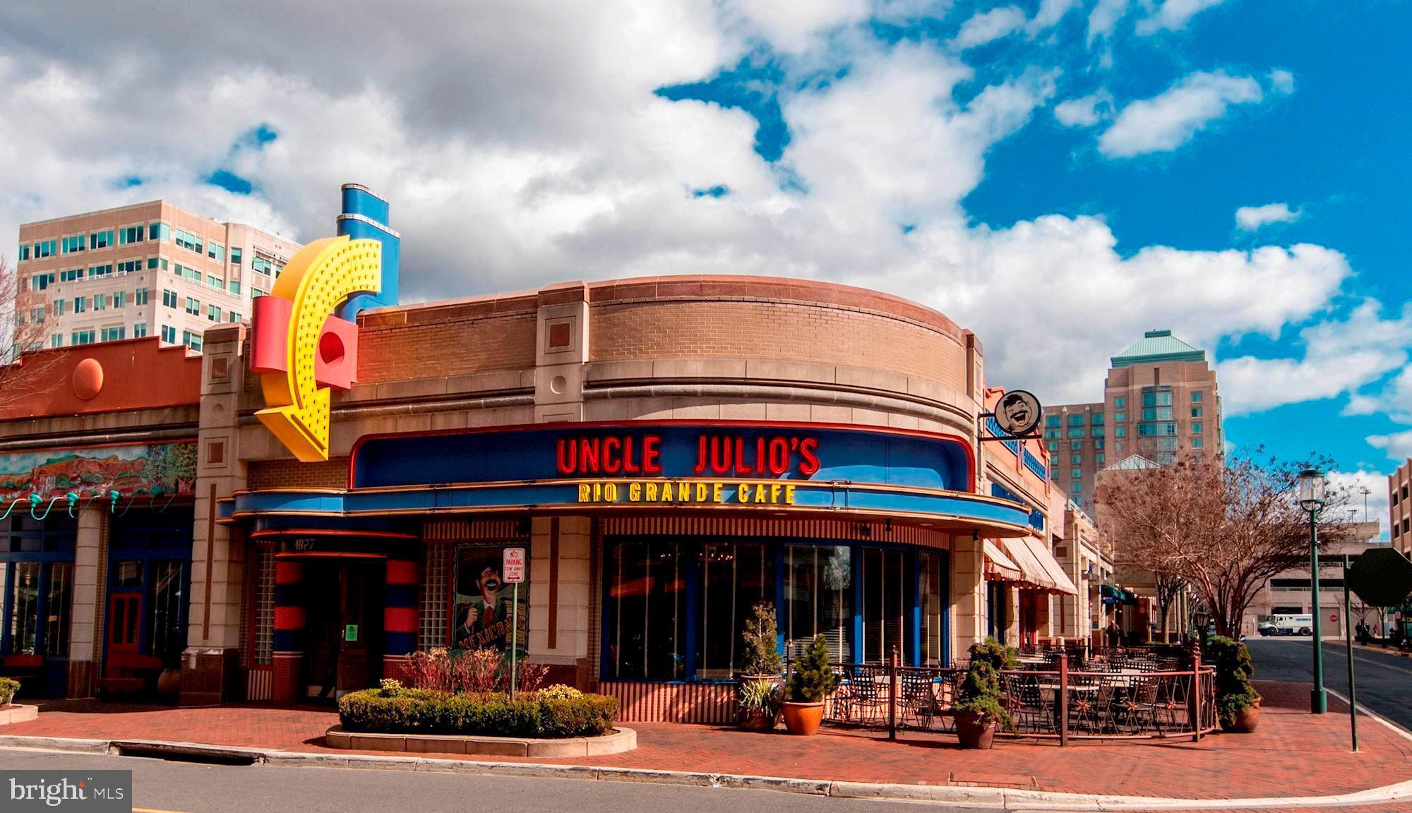 STRATFORD CONDOMINIUMS - Residential