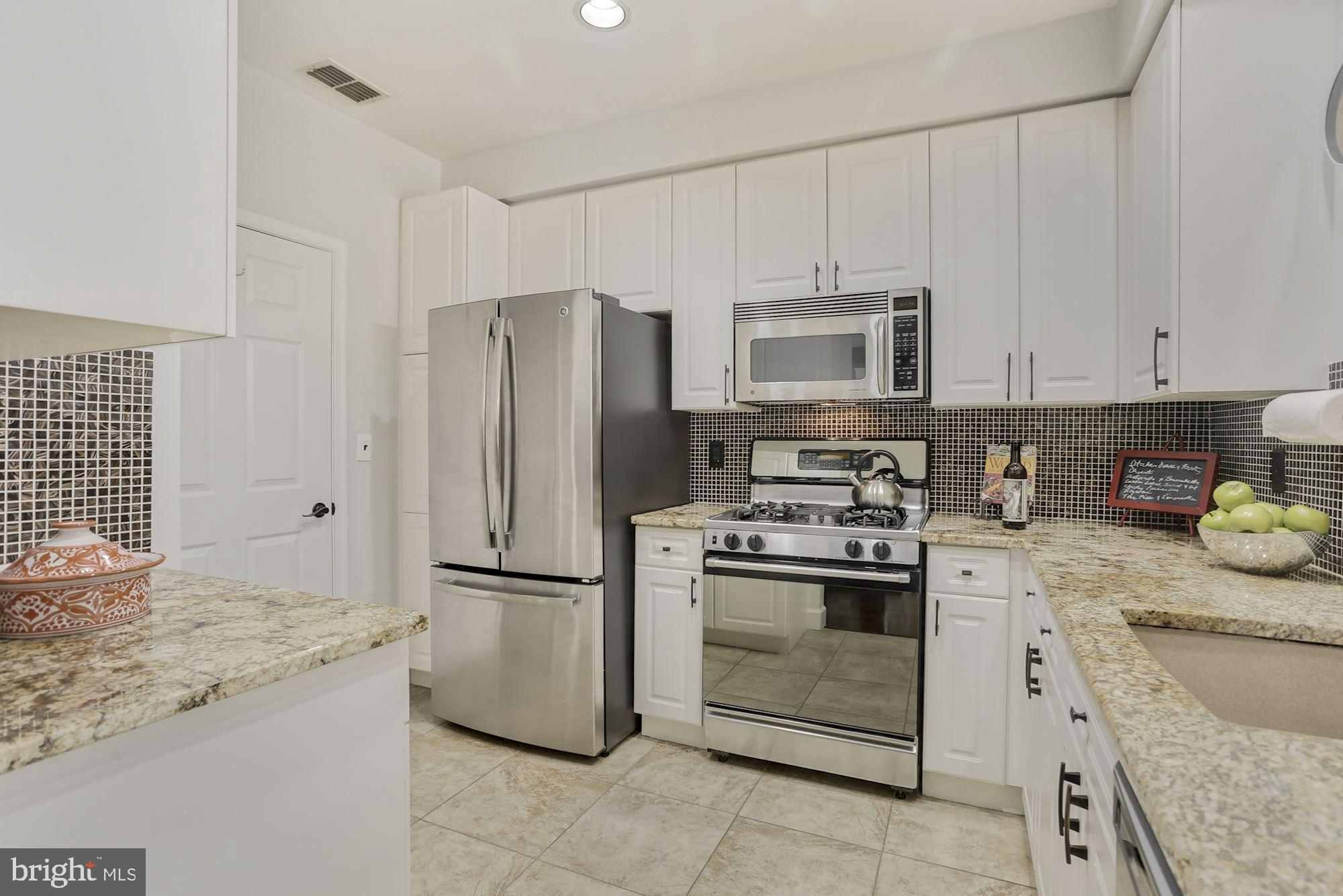 STRATFORD CONDOMINIUMS - Residential