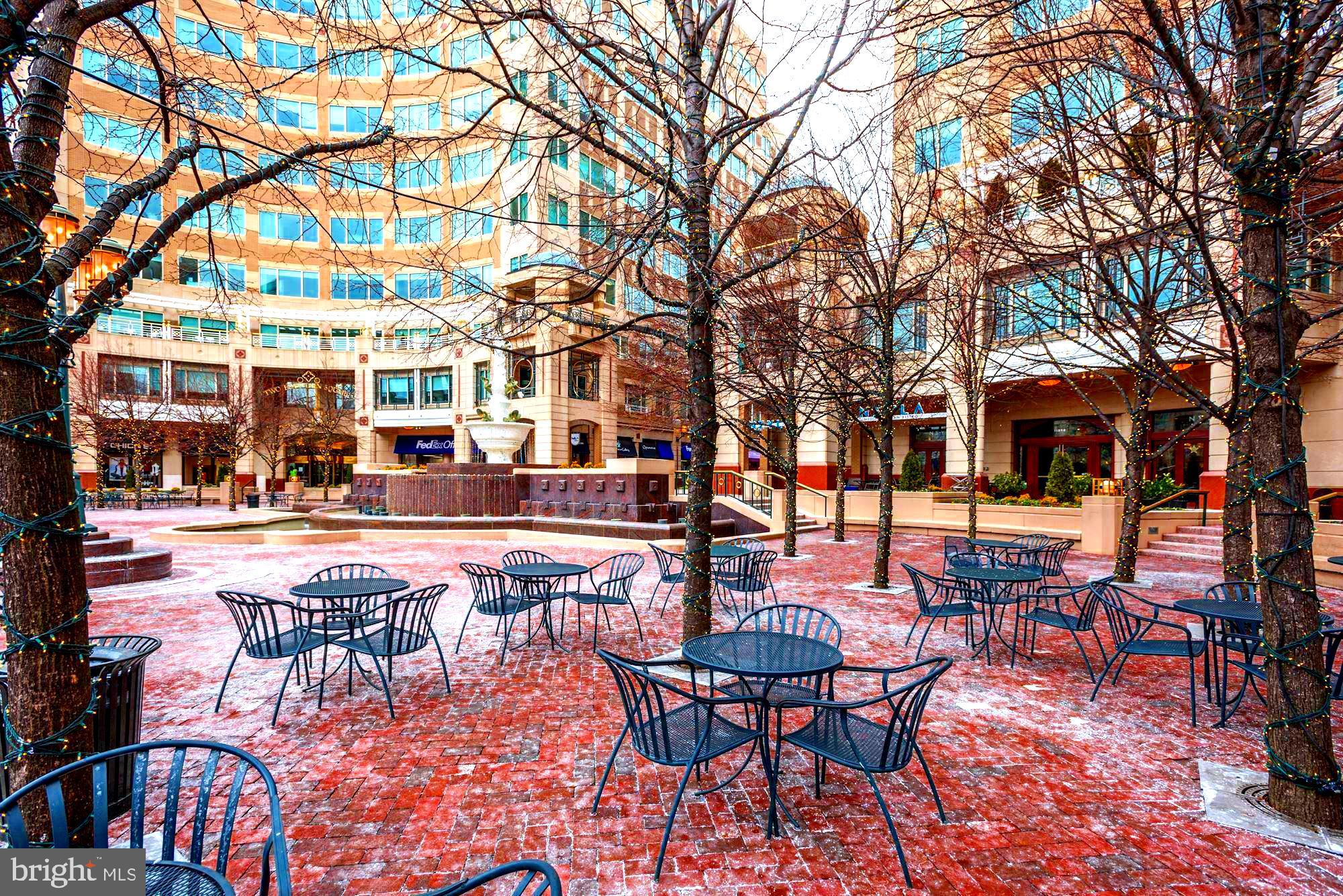 STRATFORD CONDOMINIUMS - Residential