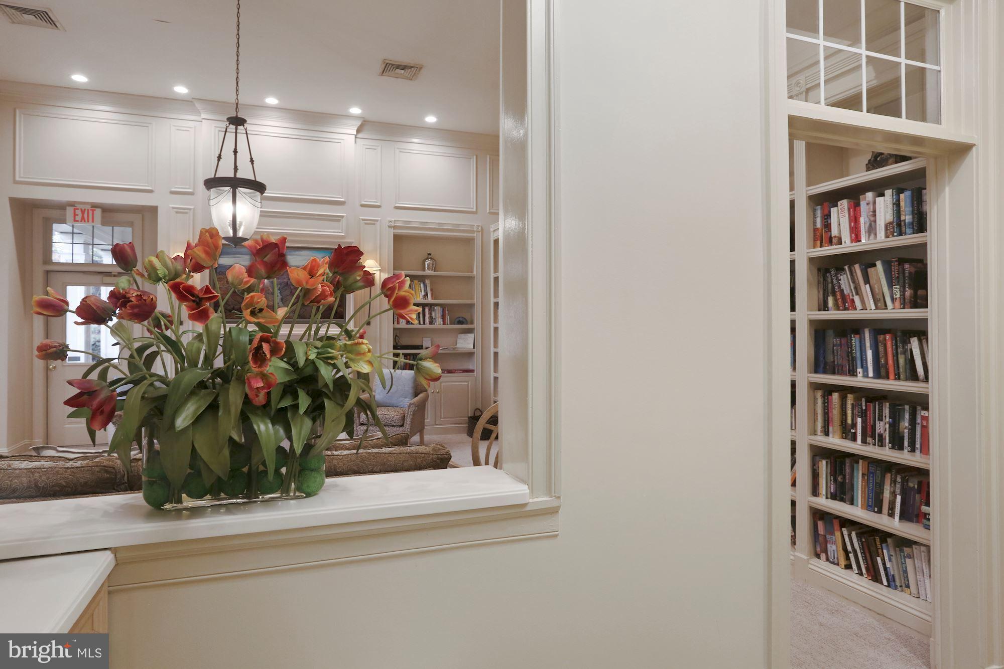 STRATFORD CONDOMINIUMS - Residential