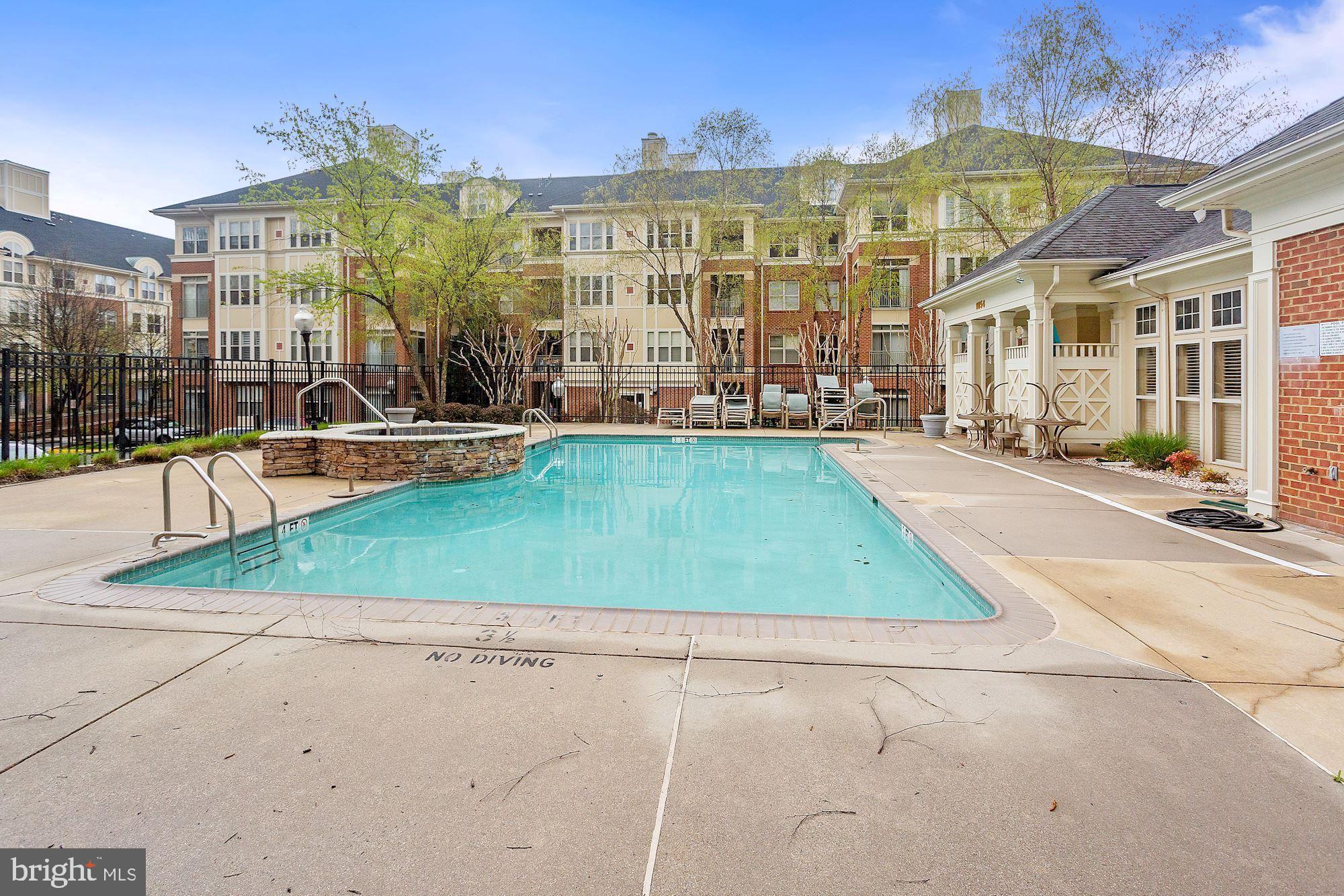 STRATFORD CONDOMINIUMS - Residential