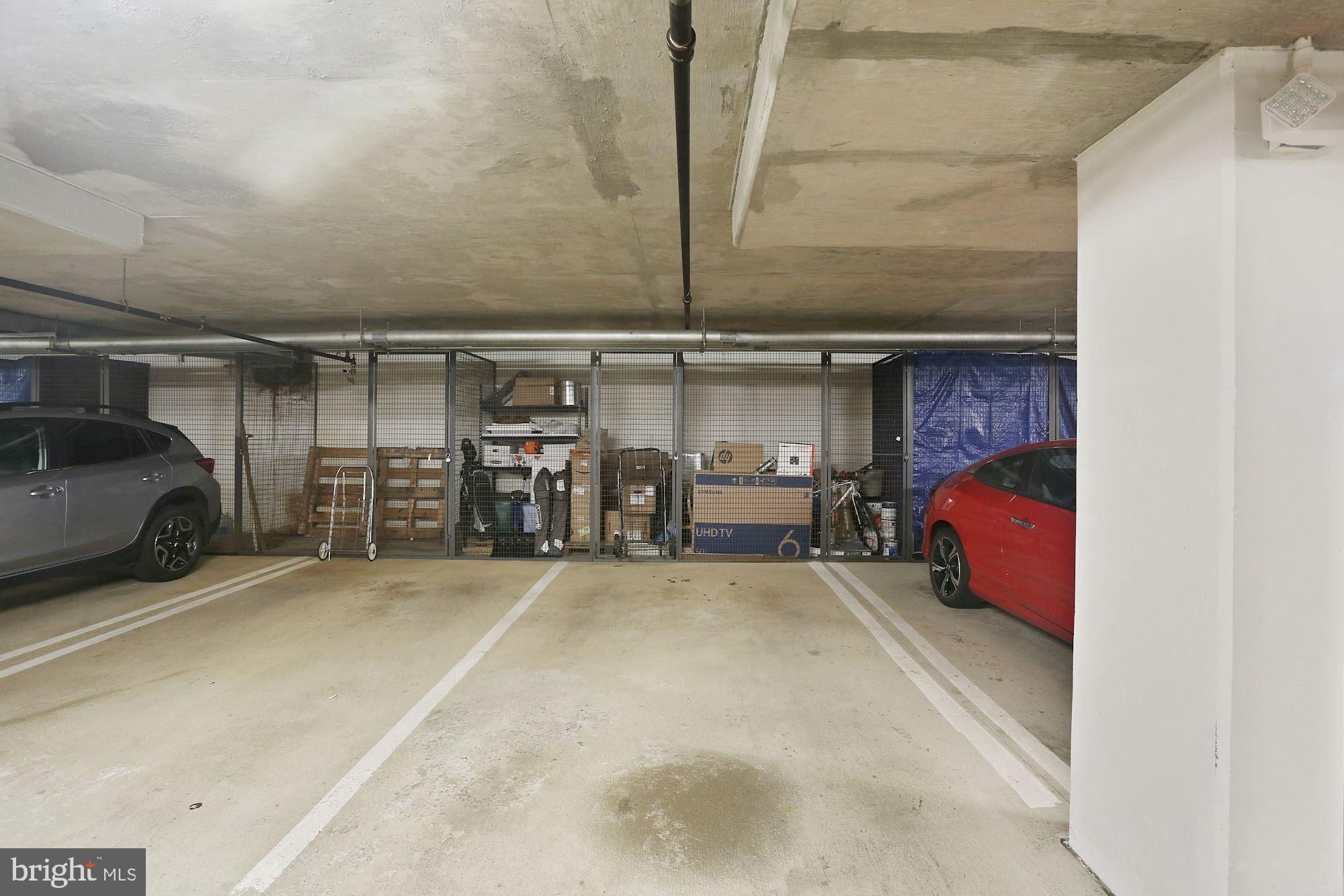 STRATFORD CONDOMINIUMS - Residential