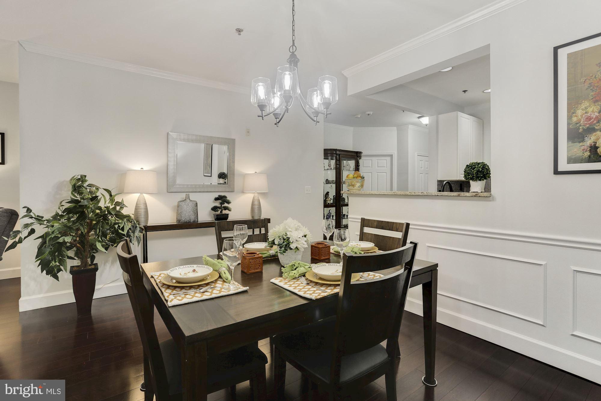 STRATFORD CONDOMINIUMS - Residential