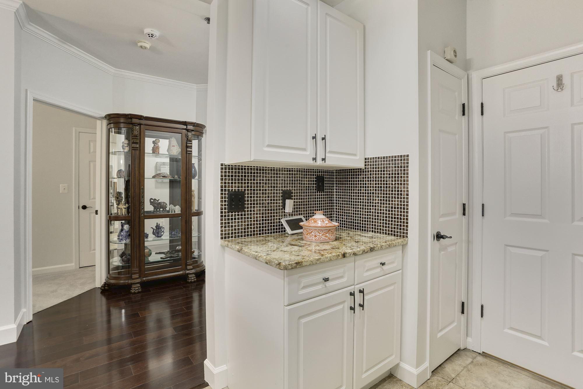 STRATFORD CONDOMINIUMS - Residential