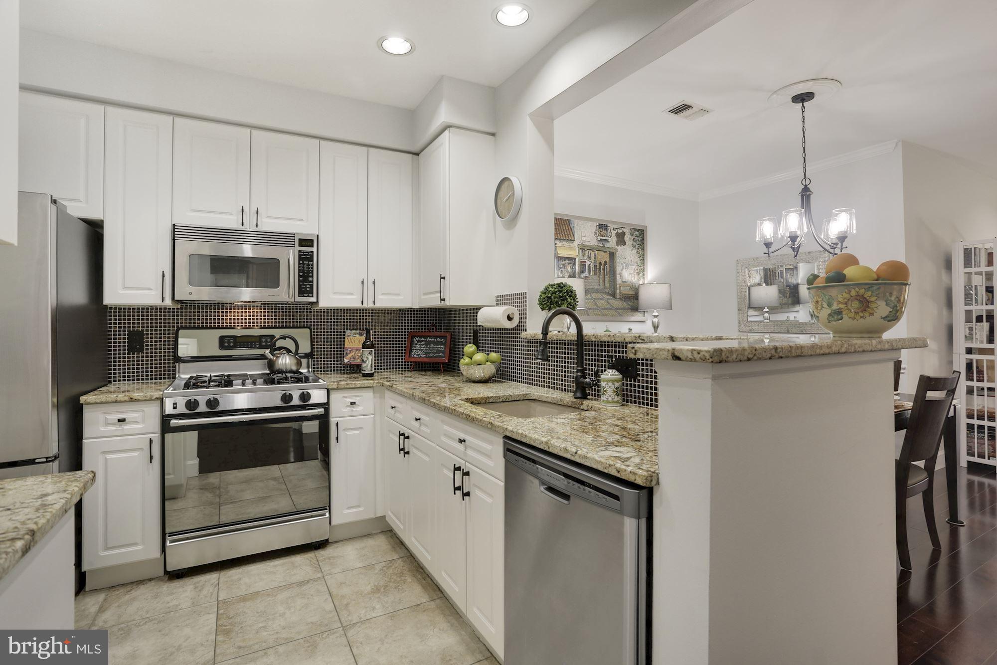 STRATFORD CONDOMINIUMS - Residential