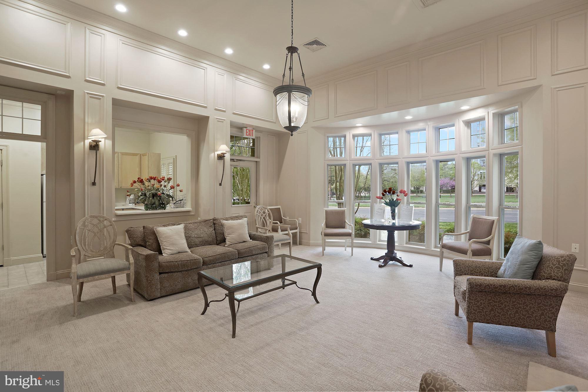 STRATFORD CONDOMINIUMS - Residential