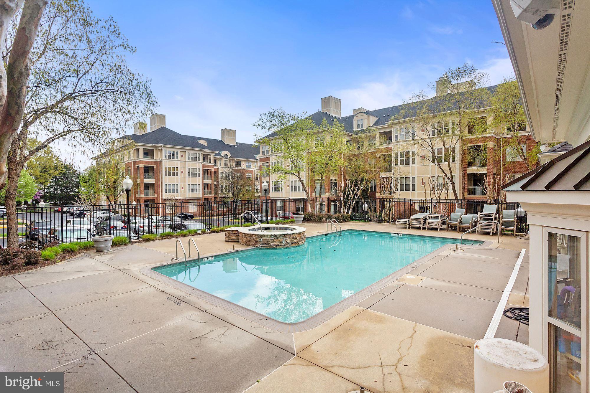 STRATFORD CONDOMINIUMS - Residential