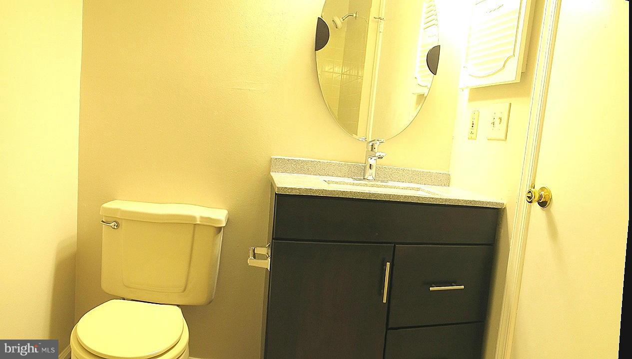 CROFTON COMMONS - Residential