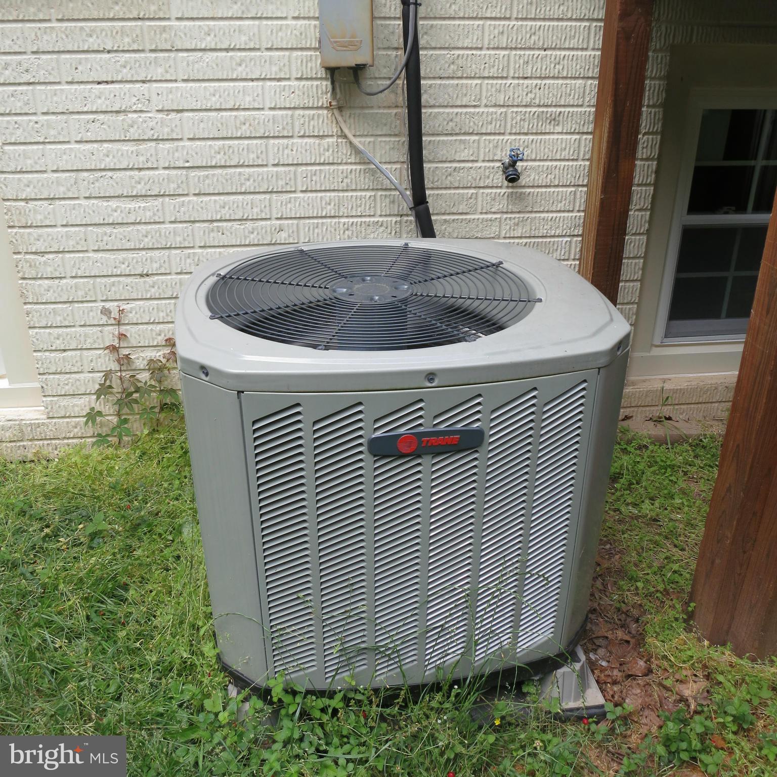 CROFTON COMMONS - Residential