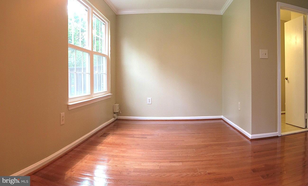 CROFTON COMMONS - Residential