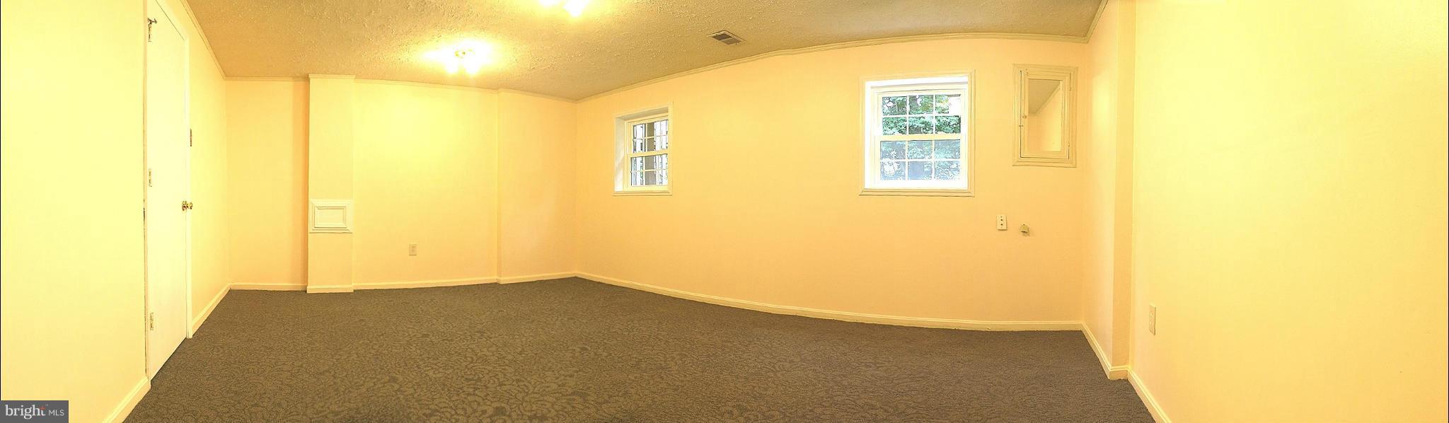 CROFTON COMMONS - Residential