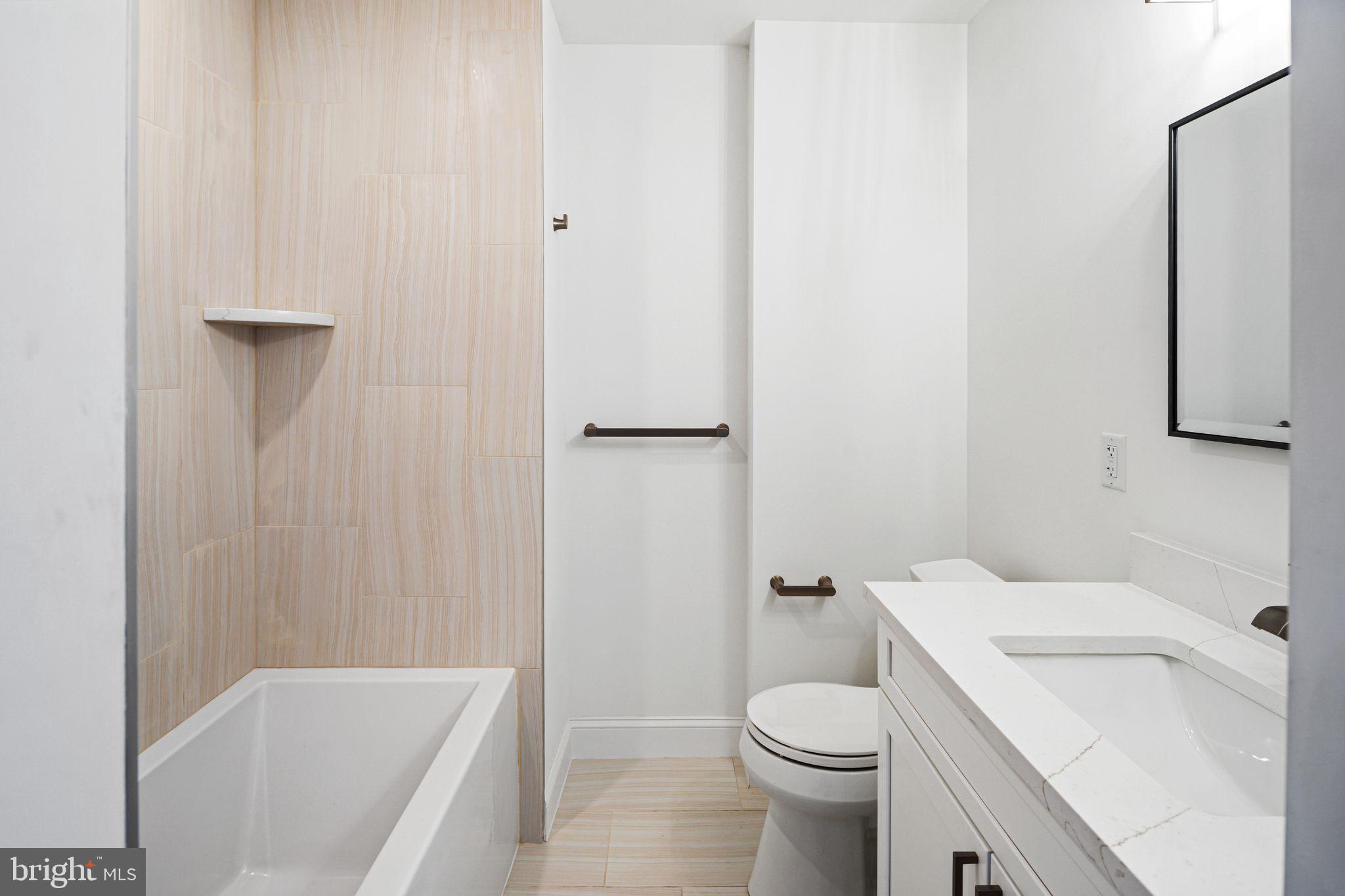 WASHINGTON SQ WEST - Residential