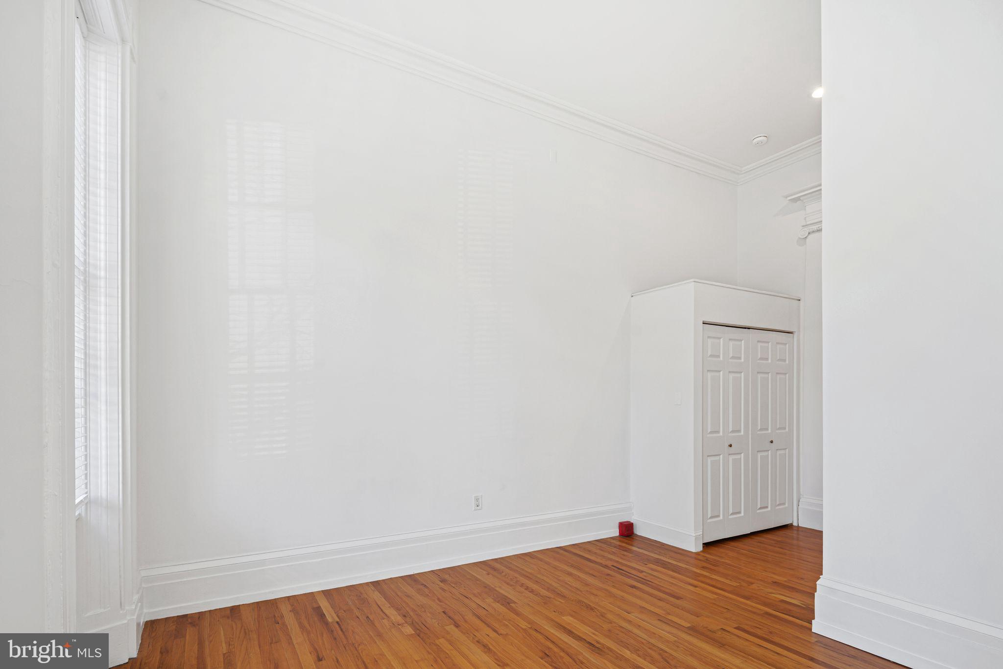 WASHINGTON SQ WEST - Residential