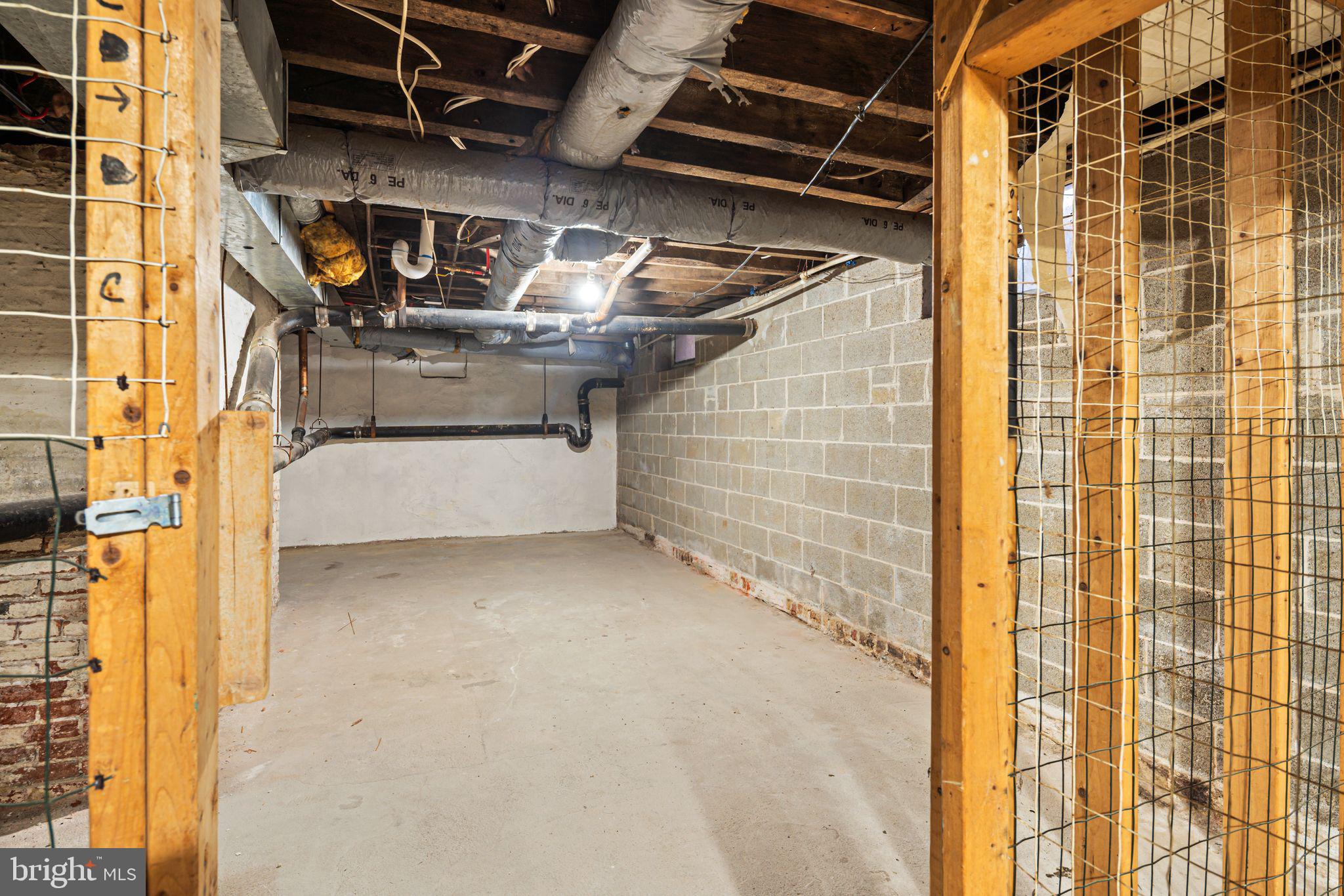 WASHINGTON SQ WEST - Residential