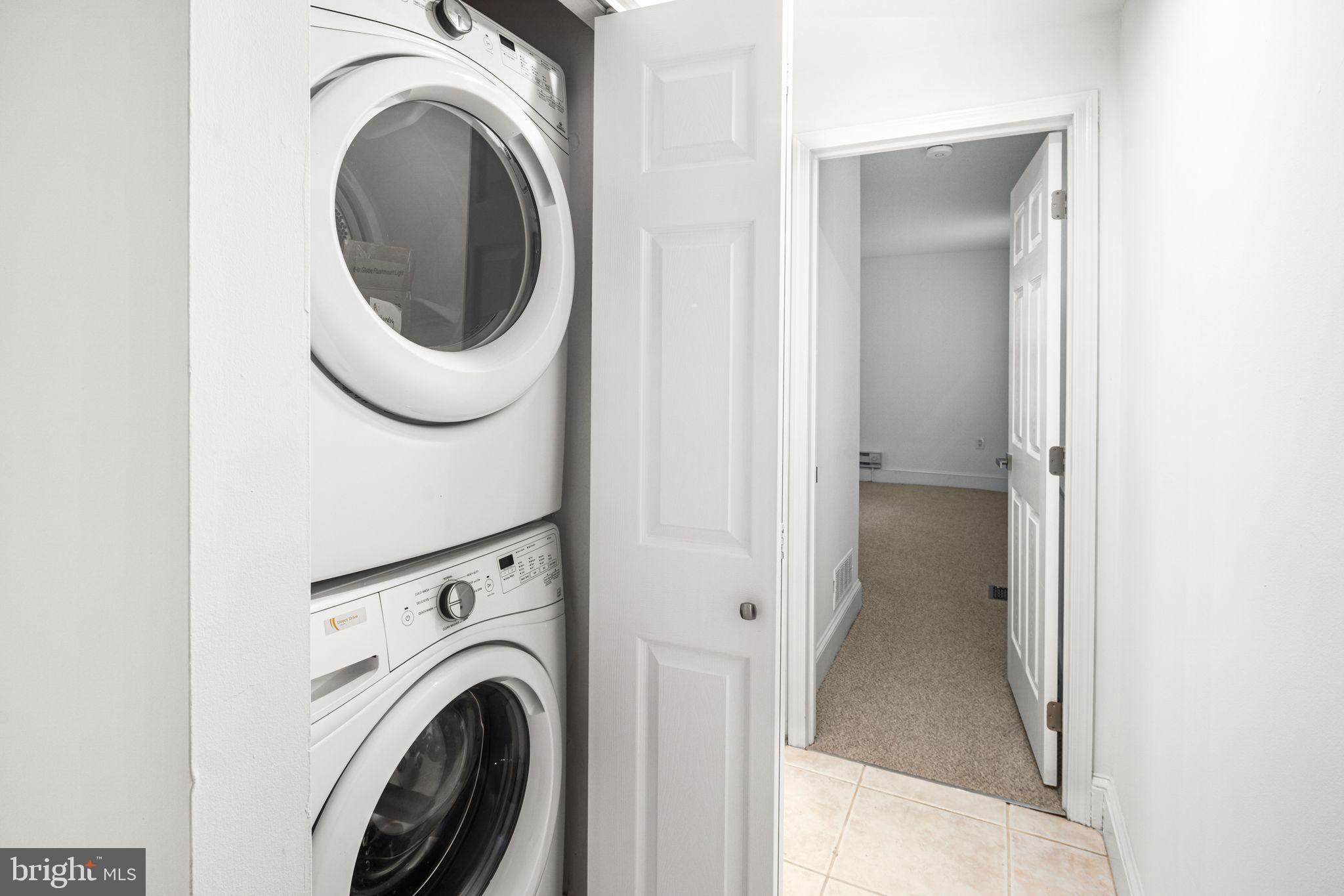 WASHINGTON SQ WEST - Residential